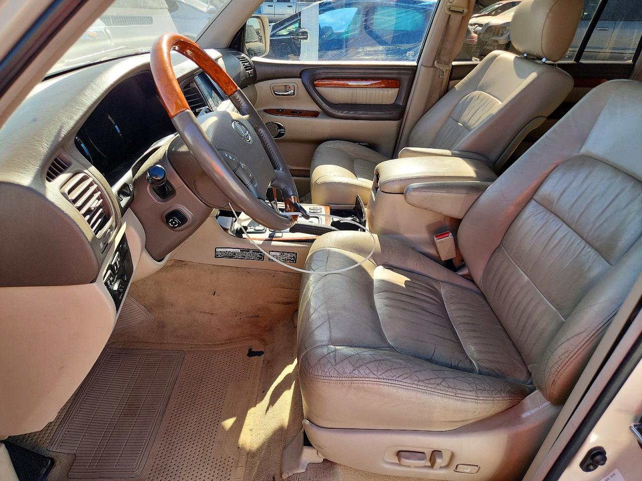 2003 Lexus Lx 470 Beige vin: JTJHT00WX33526117