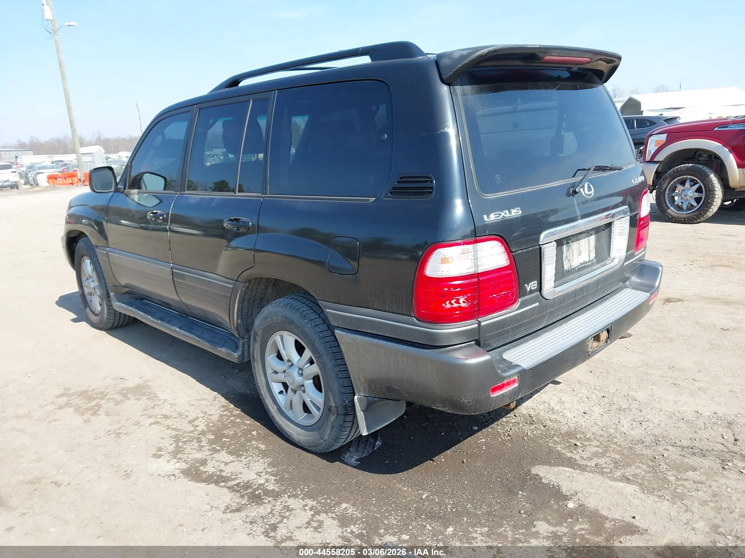 2005 Lexus Lx 470   Black vin: JTJHT00WX53554745