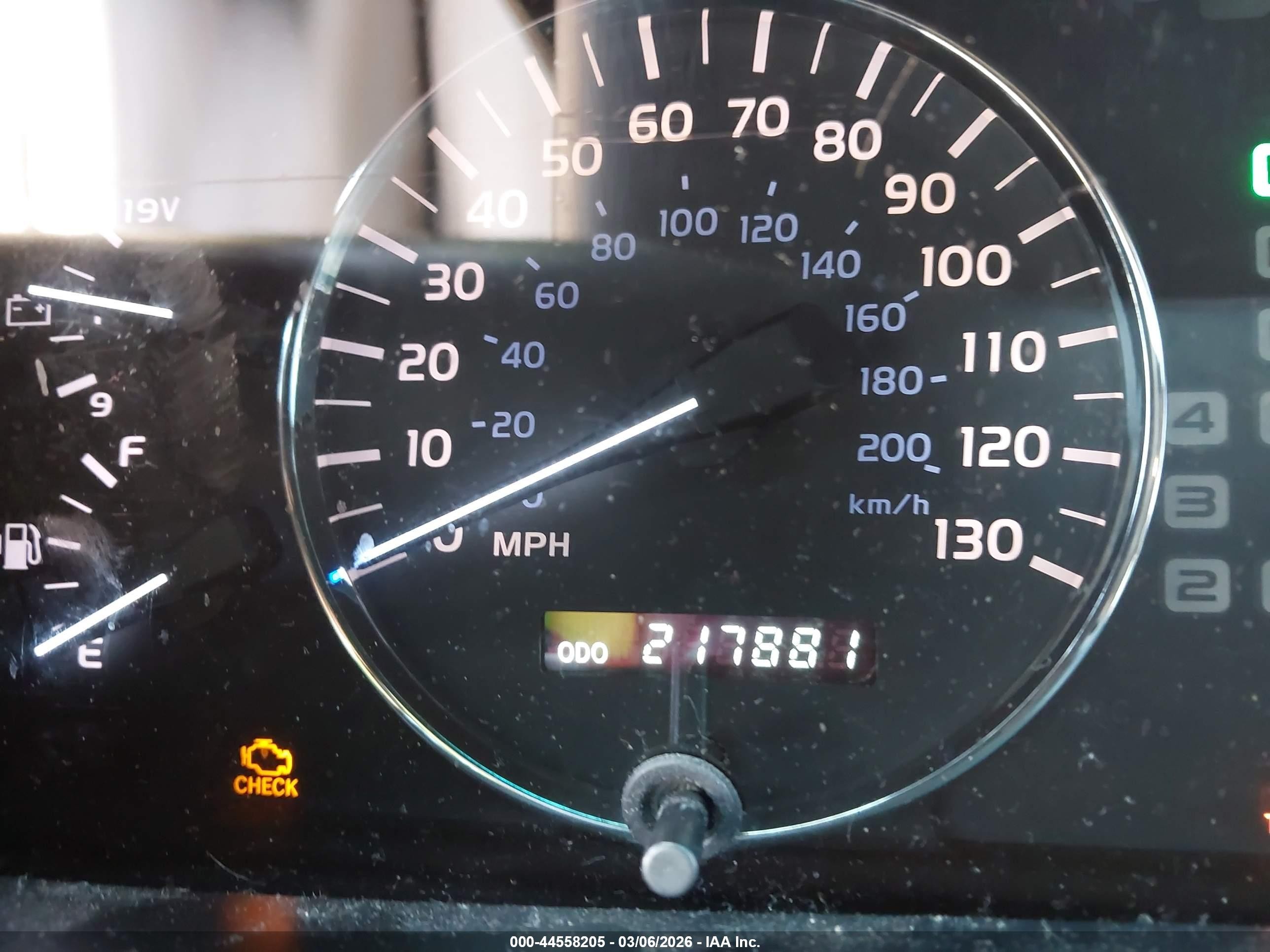 2005 Lexus Lx 470   Black vin: JTJHT00WX53554745