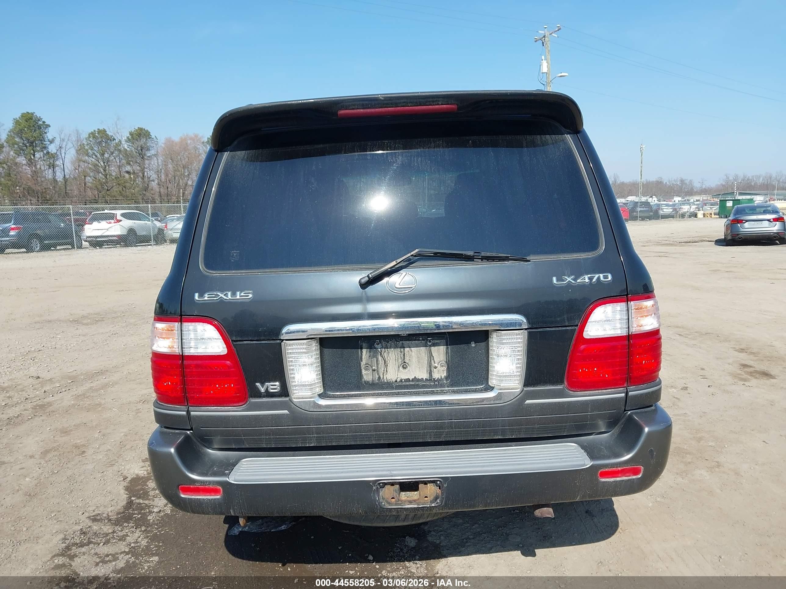2005 Lexus Lx 470   Black vin: JTJHT00WX53554745