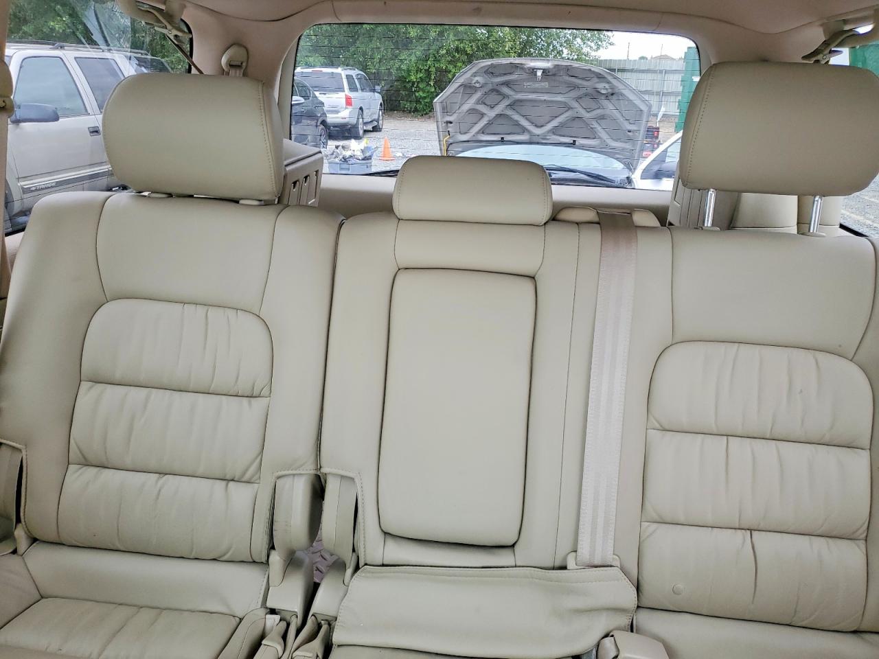 2006 Lexus Lx 470 White vin: JTJHT00WX64018342