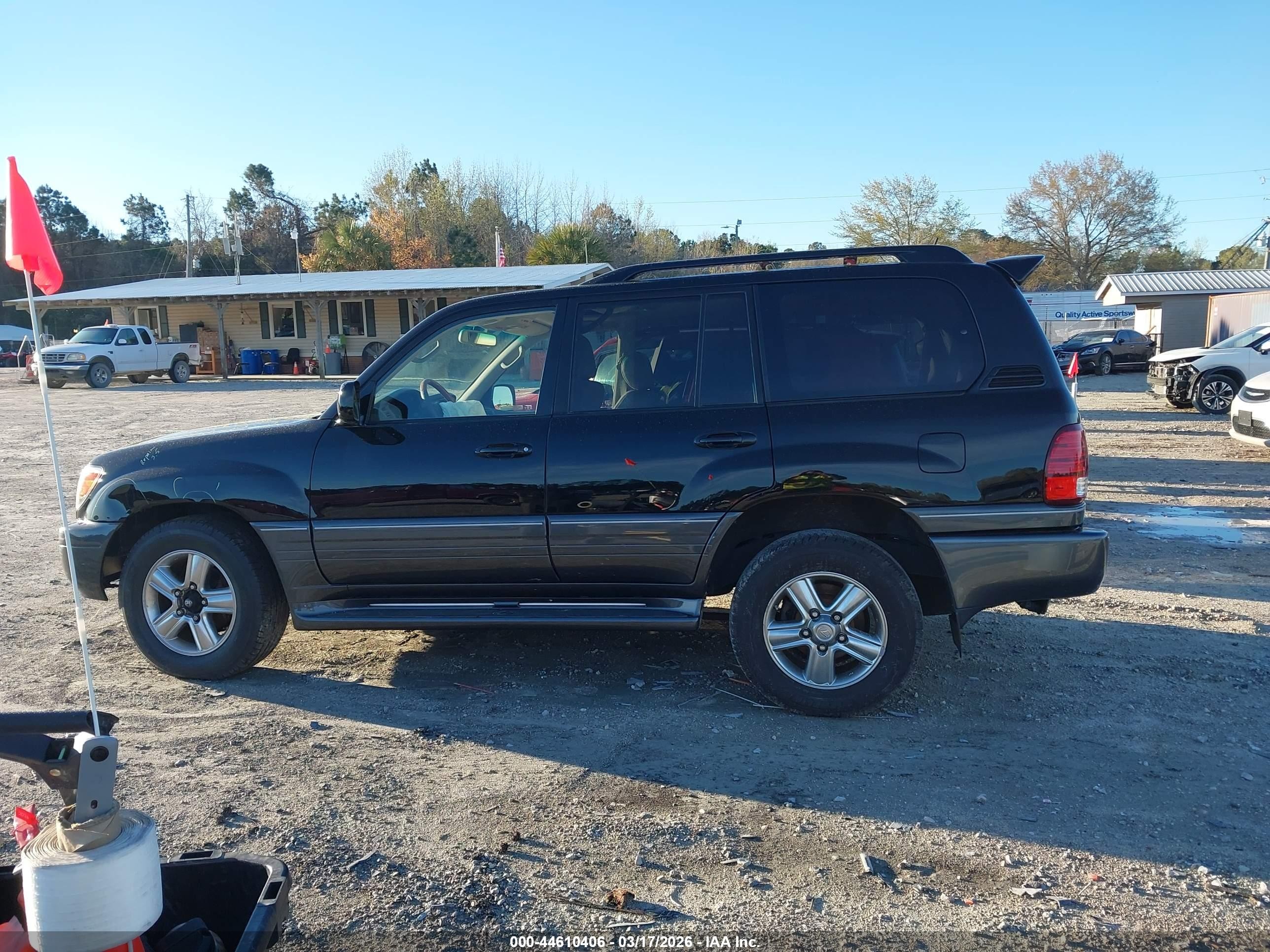 2007 Lexus Lx 470   Black vin: JTJHT00WX74023154