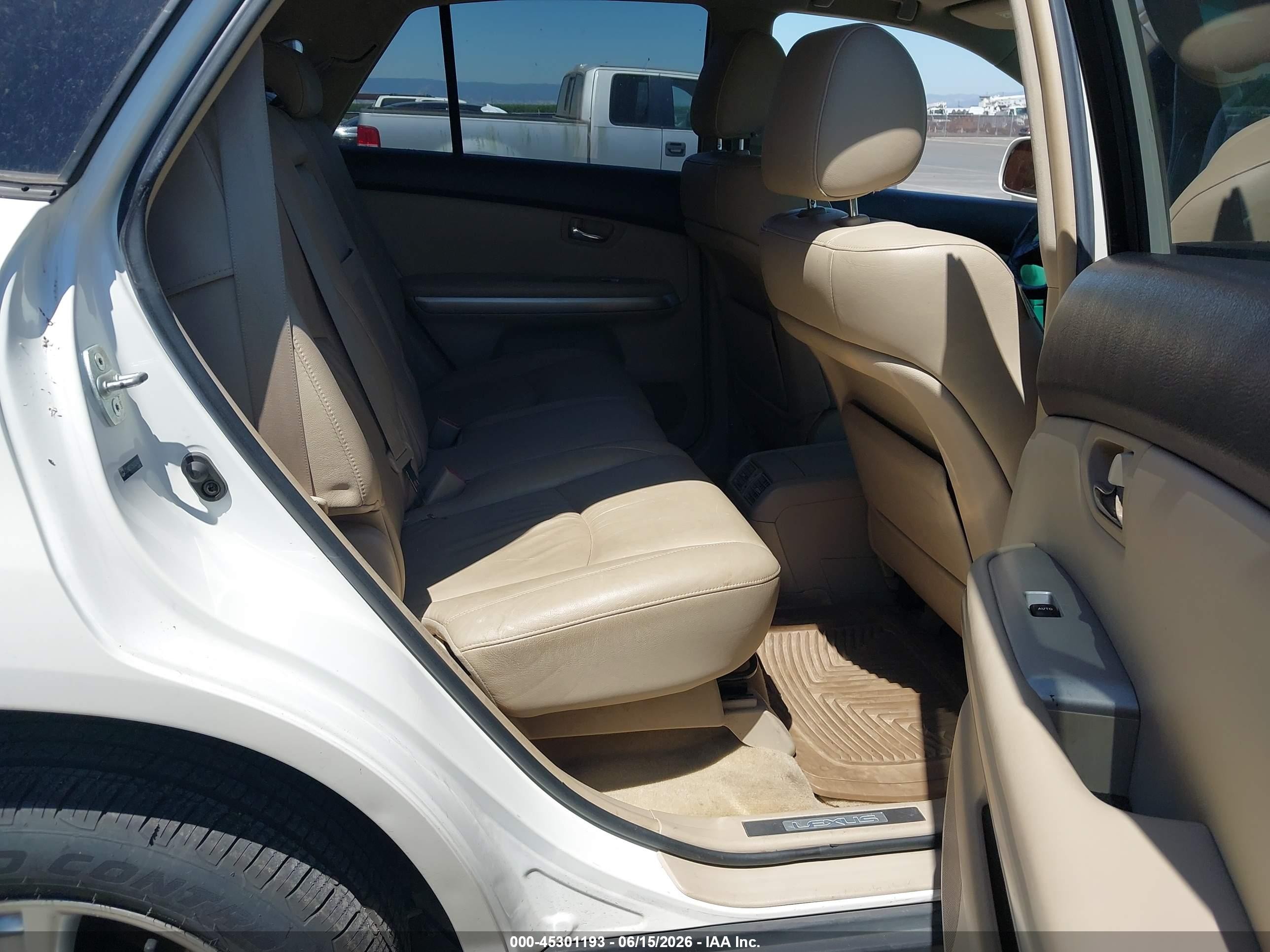 2006 Lexus Rx 400h   White vin: JTJHW31U560034879