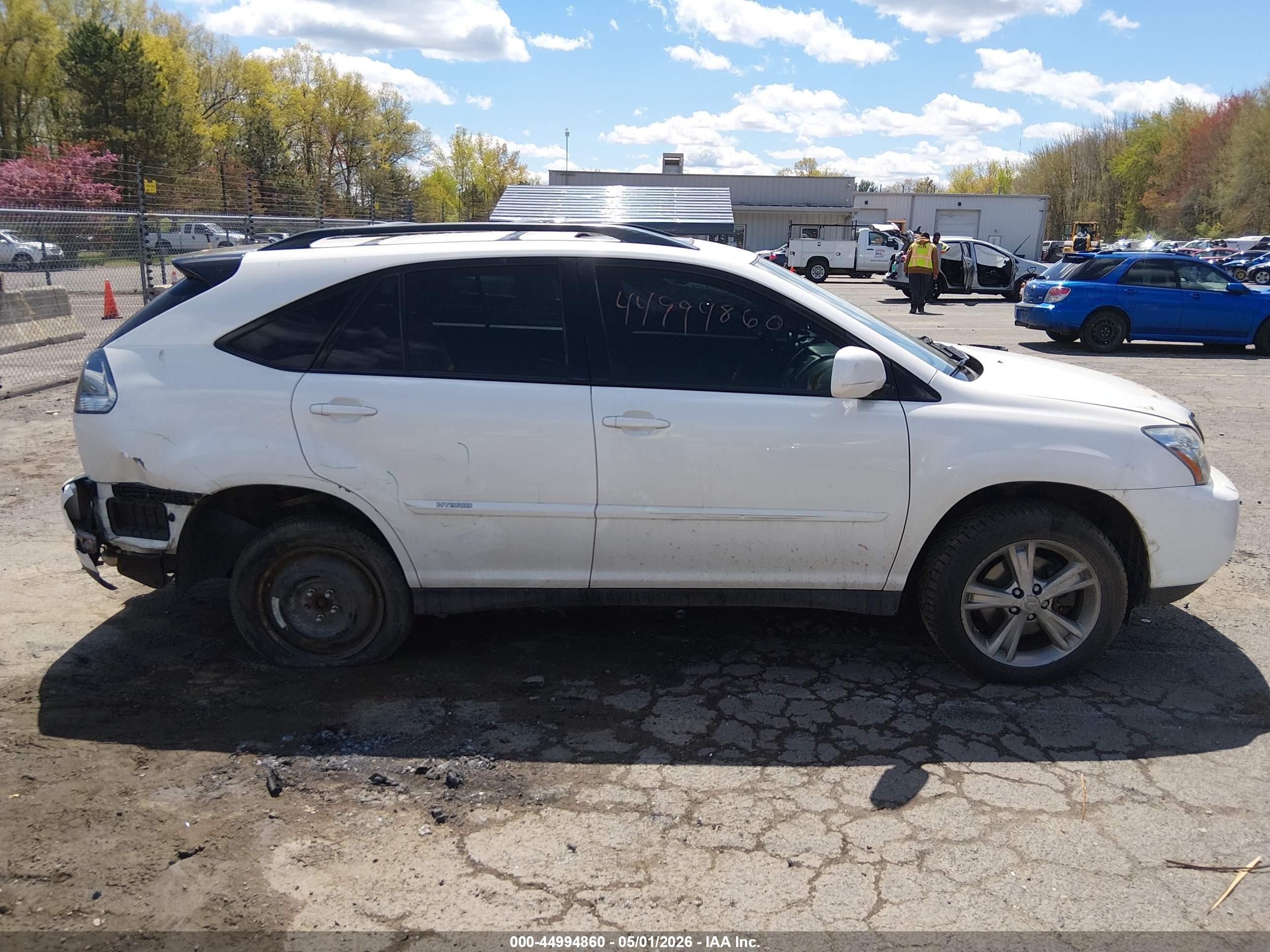2007 Lexus Rx 400h   White vin: JTJHW31U772024957
