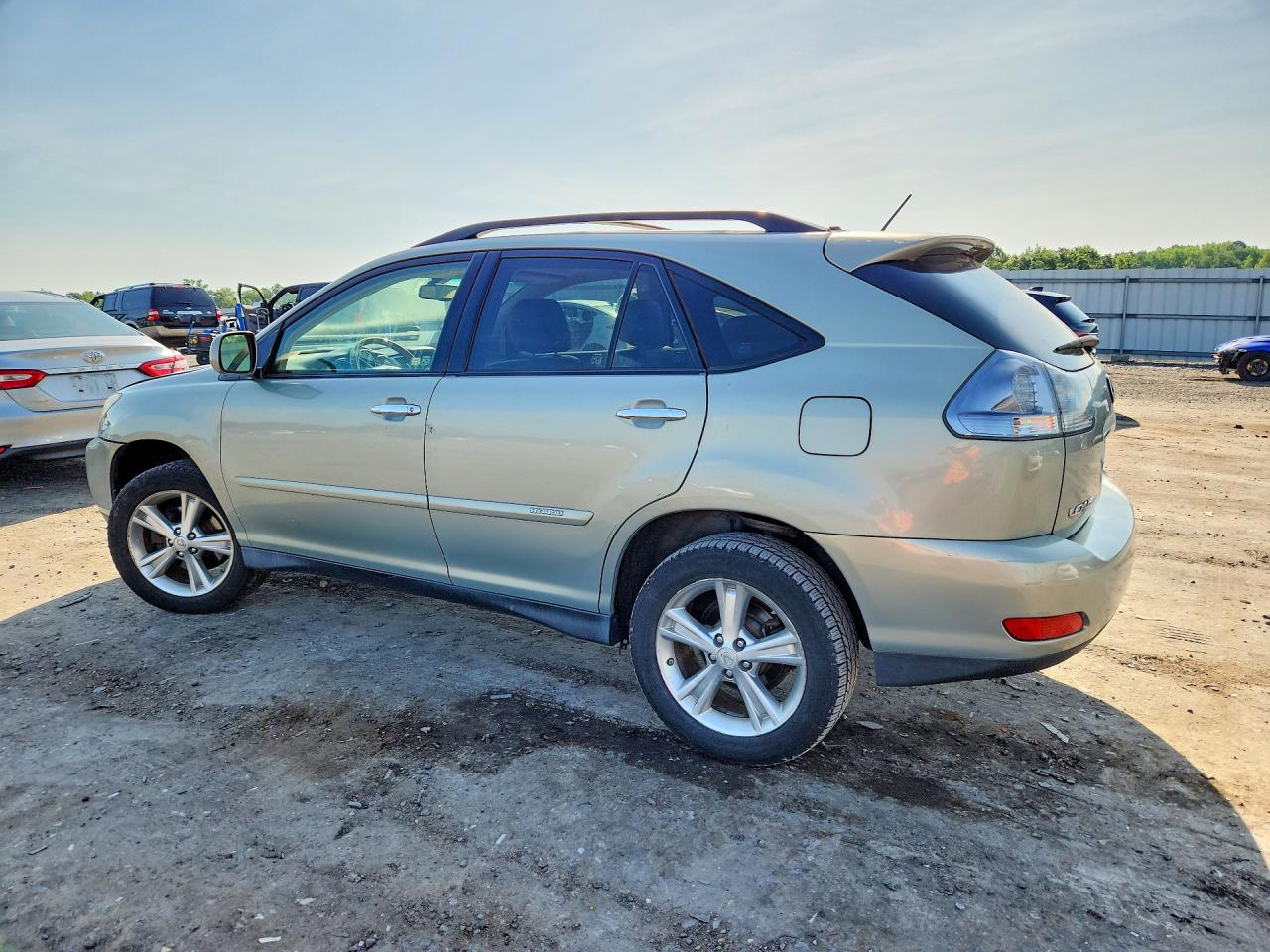 2008 Lexus Rx 400h Silver vin: JTJHW31U982046167