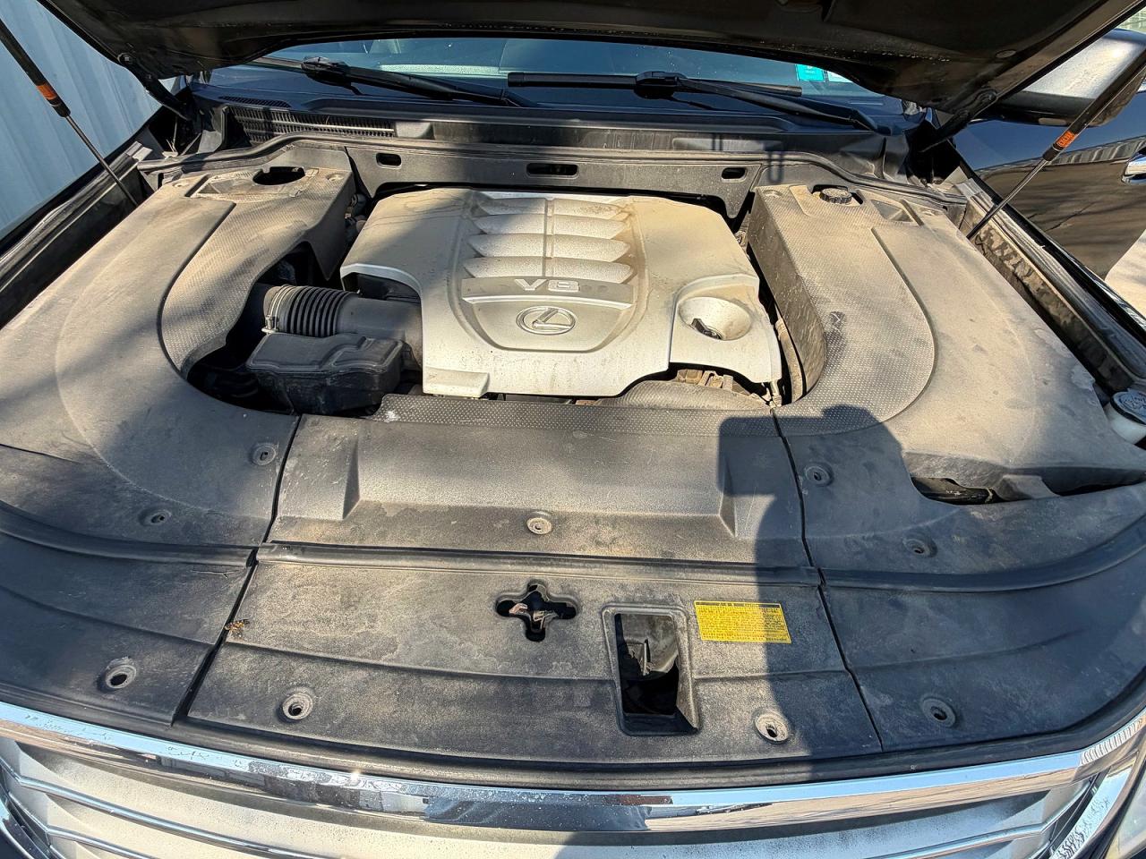 2008 Lexus Lx 570 Base Черный vin: JTJHY00W184000588