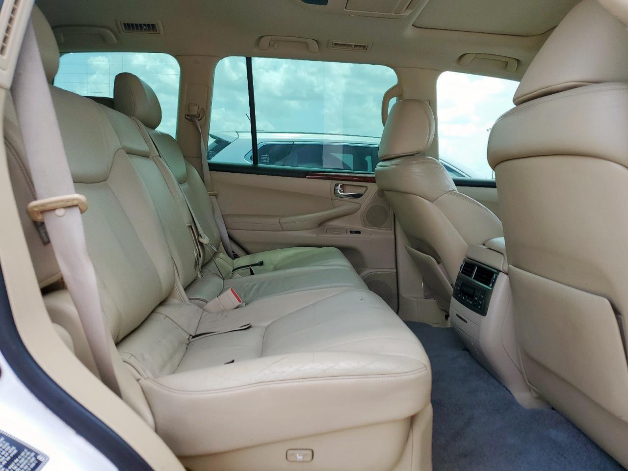 2008 Lexus Lx 570 Белый vin: JTJHY00W684004443