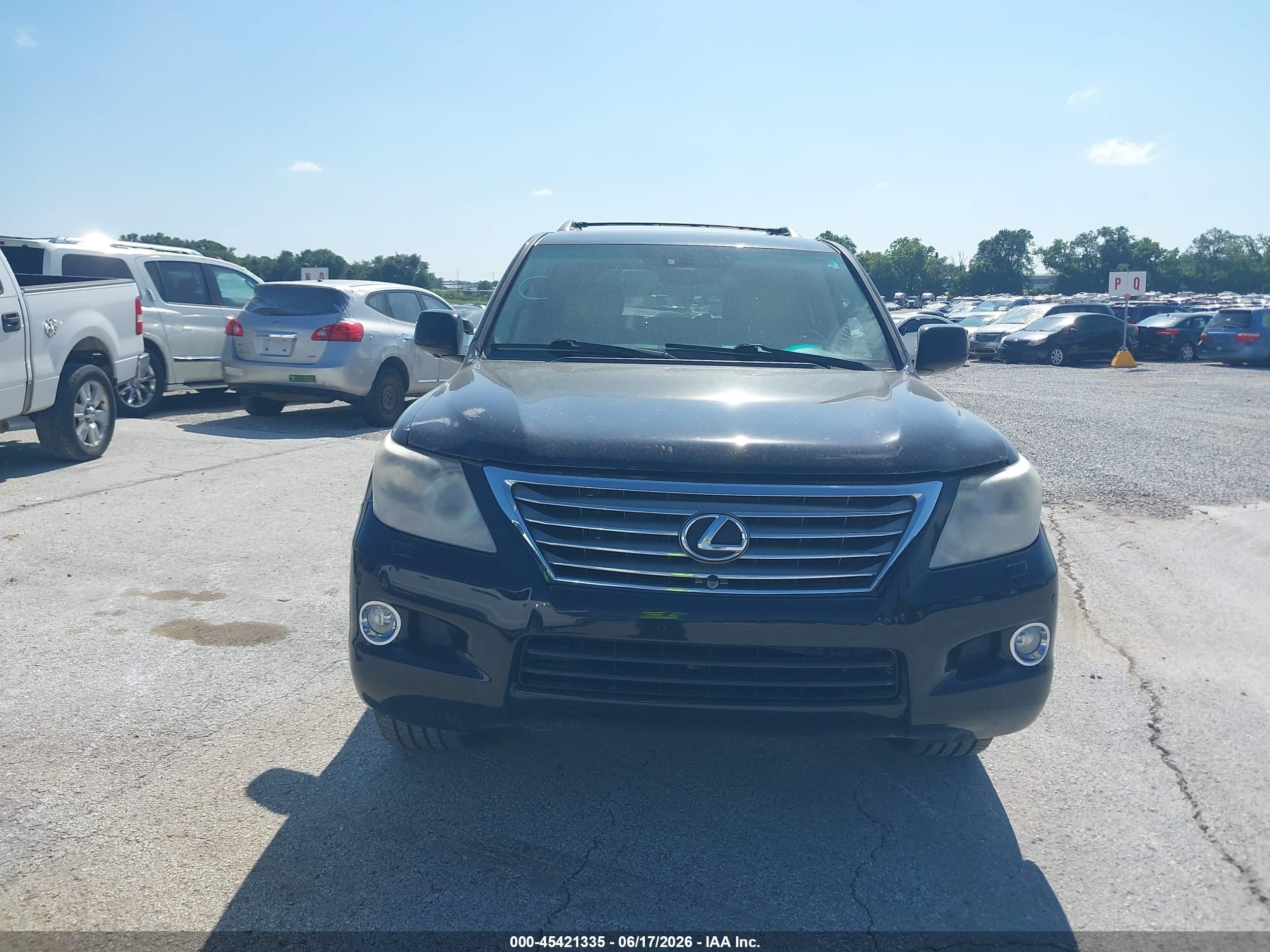 2010 Lexus Lx 570   Black vin: JTJHY7AX0A4044832