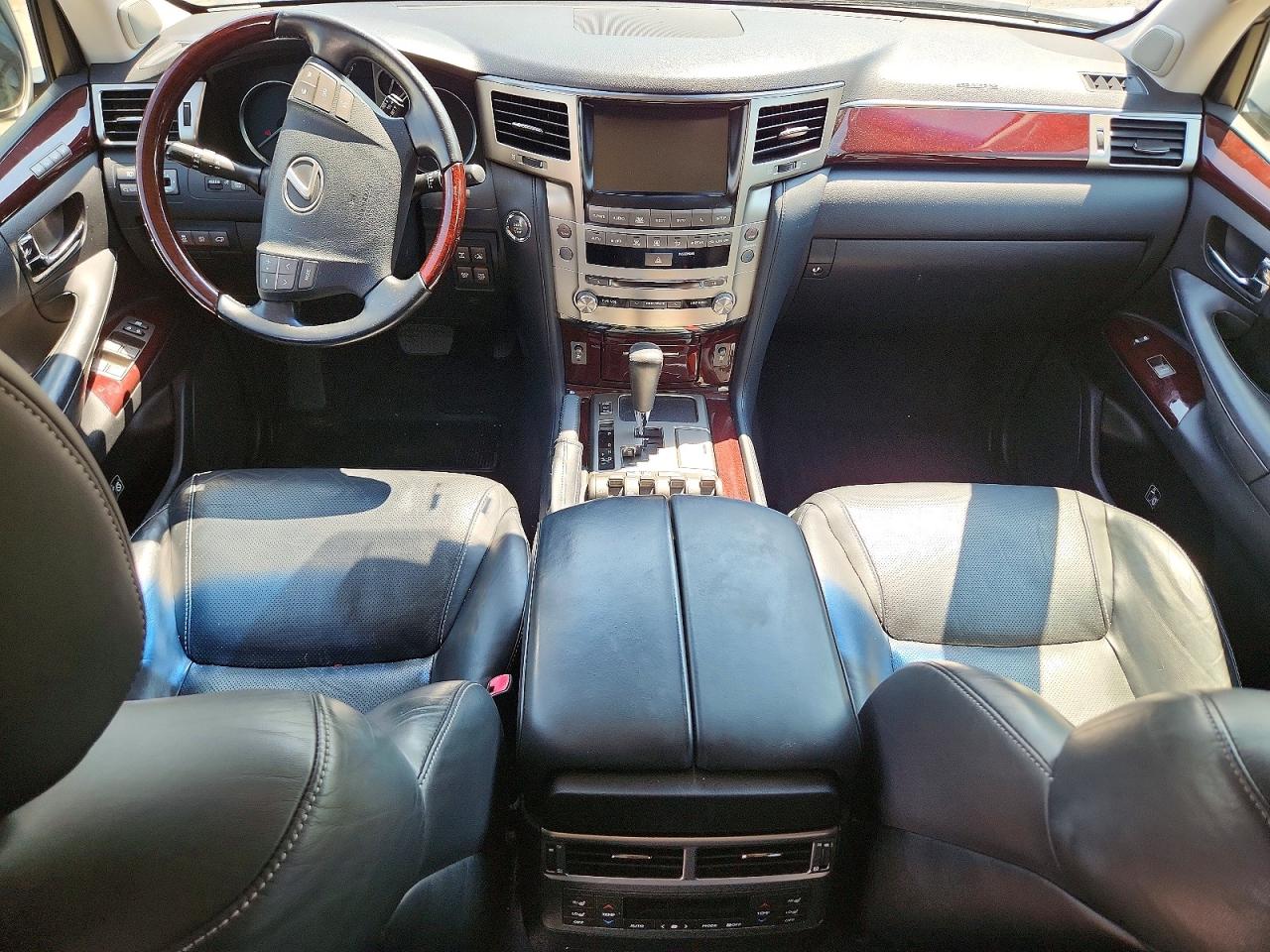 2014 Lexus Lx 570 Серебряный vin: JTJHY7AX0E4134150