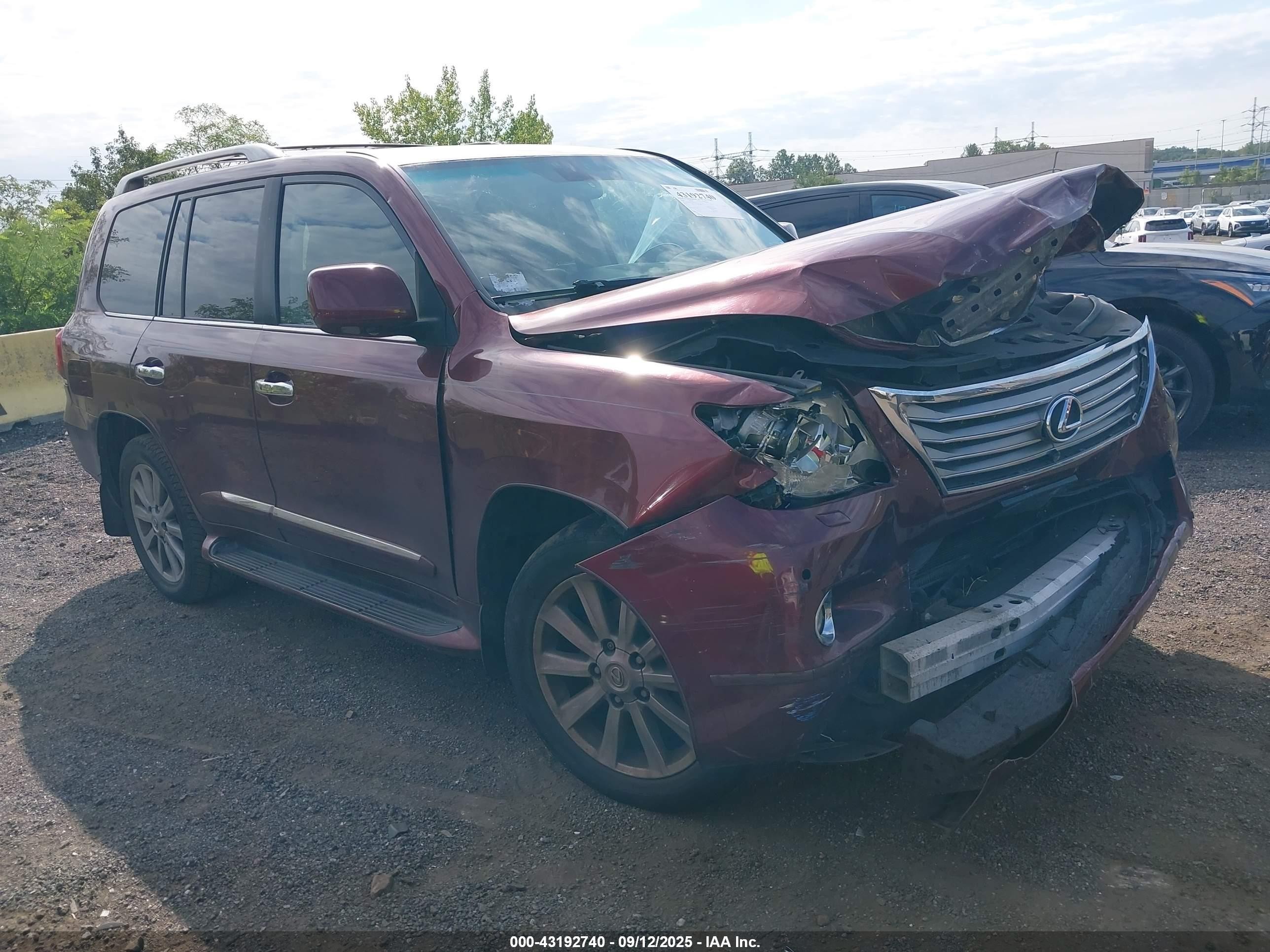 2010 Lexus Lx 570   Red vin: JTJHY7AX1A4042216