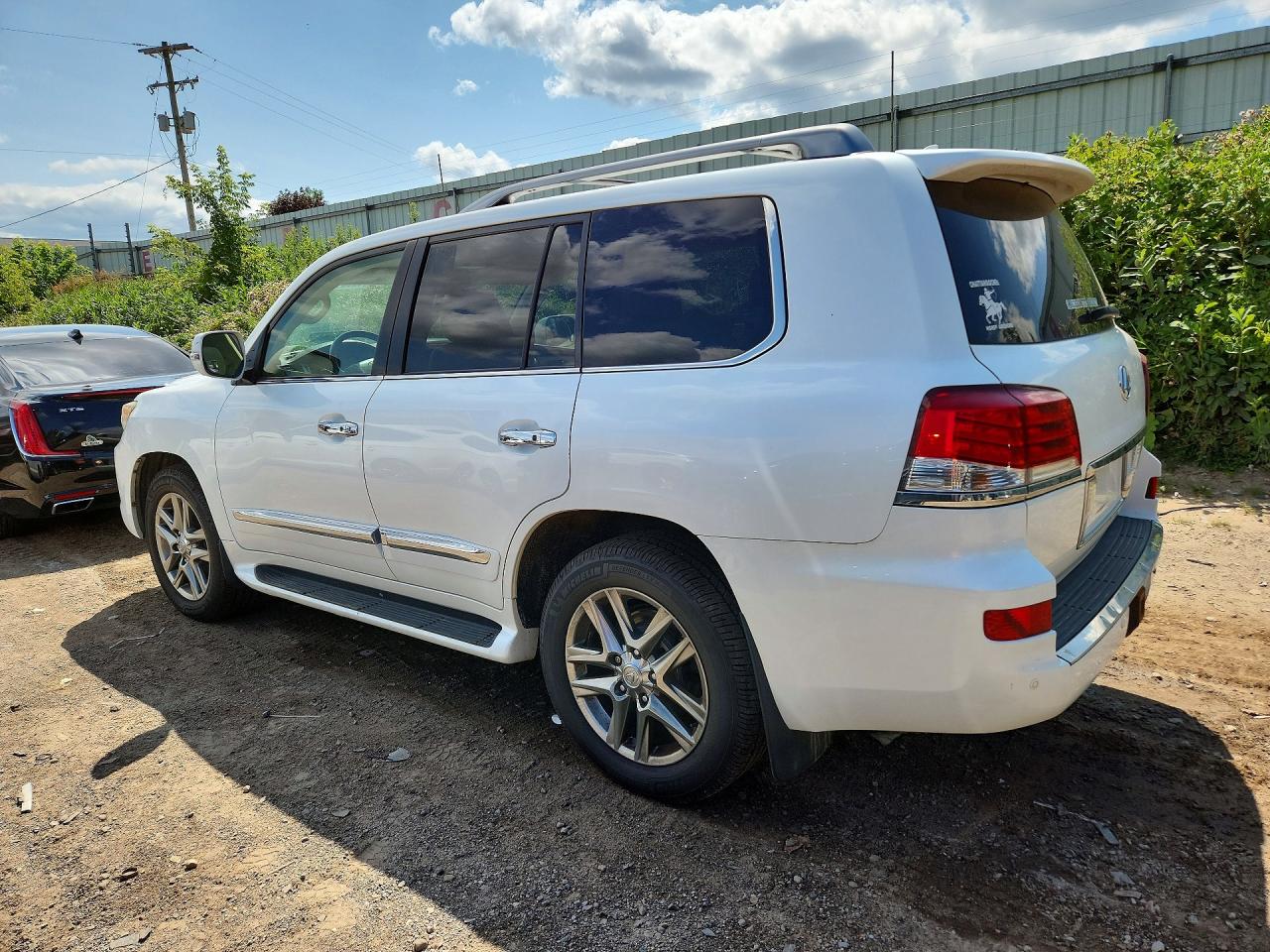 2013 Lexus Lx 570 Белый vin: JTJHY7AX1D4108252