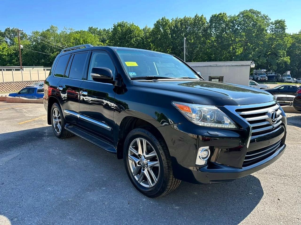 2015 Lexus Lx 570 Черный vin: JTJHY7AX1F4166719