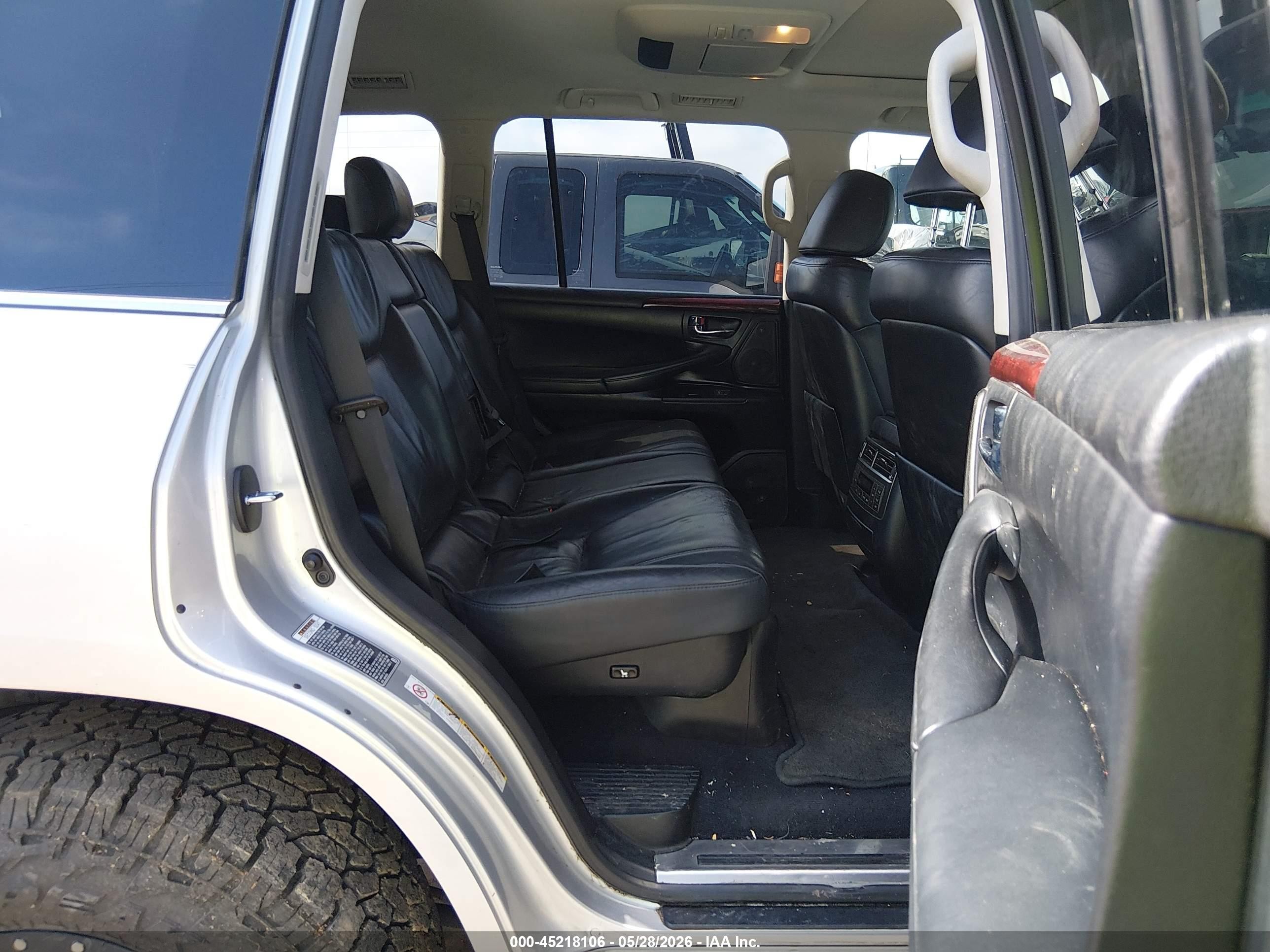 2011 Lexus Lx 570 Silver vin: JTJHY7AX3B4075171