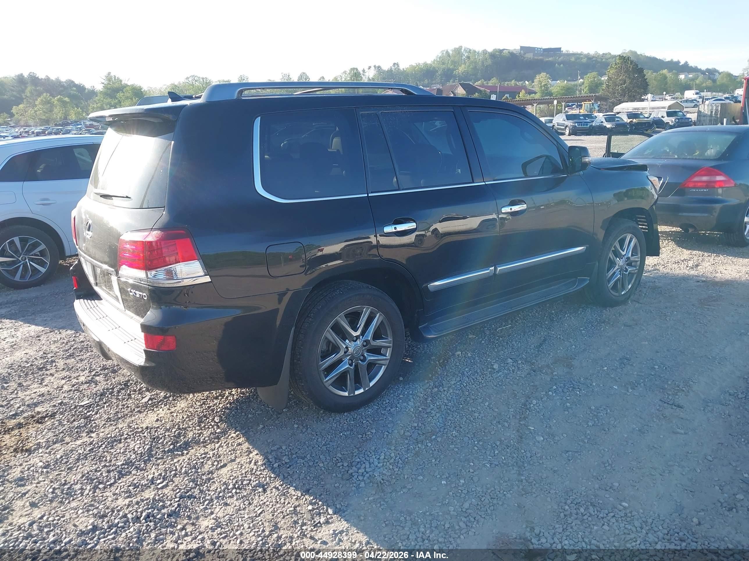2013 Lexus Lx 570   Black vin: JTJHY7AX3D4128602