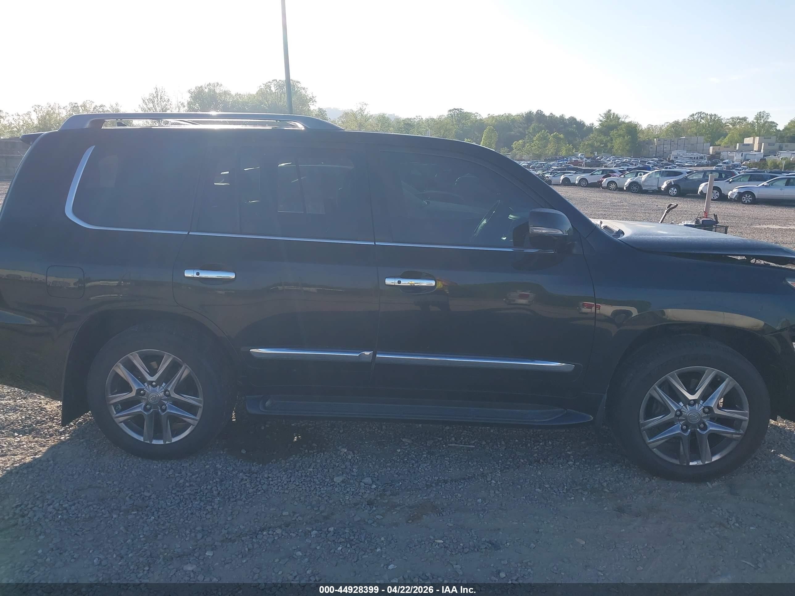 2013 Lexus Lx 570   Black vin: JTJHY7AX3D4128602