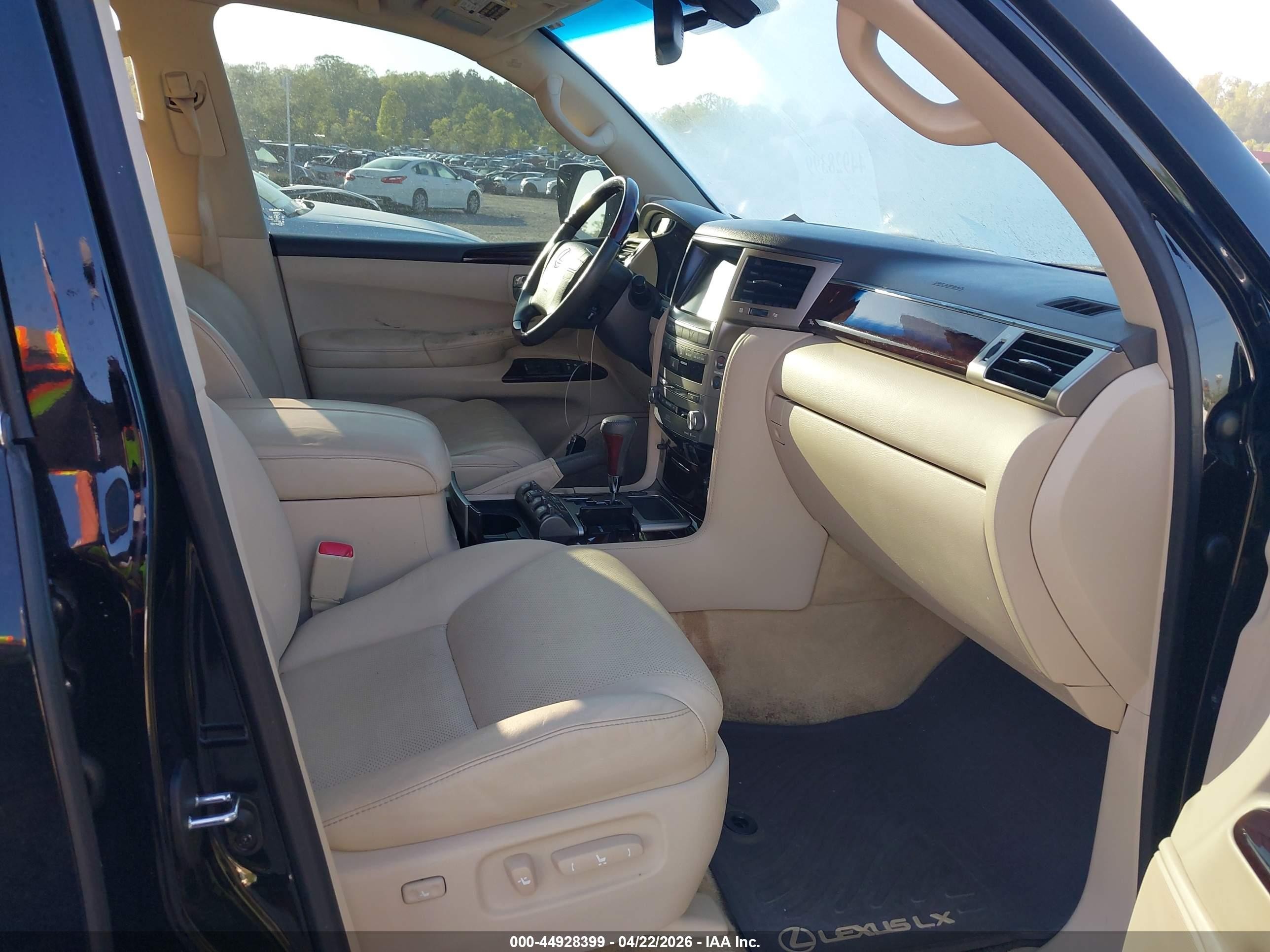 2013 Lexus Lx 570   Black vin: JTJHY7AX3D4128602
