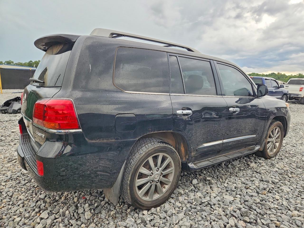 2011 Lexus Lx 570 Black vin: JTJHY7AX4B4068648