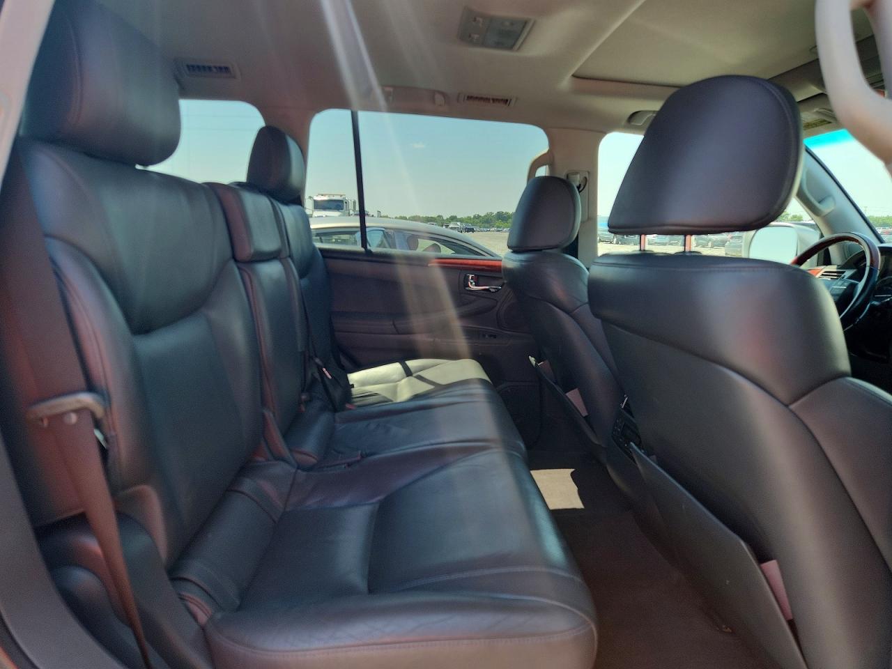 2010 Lexus Lx 570 Silver vin: JTJHY7AX5A4037066