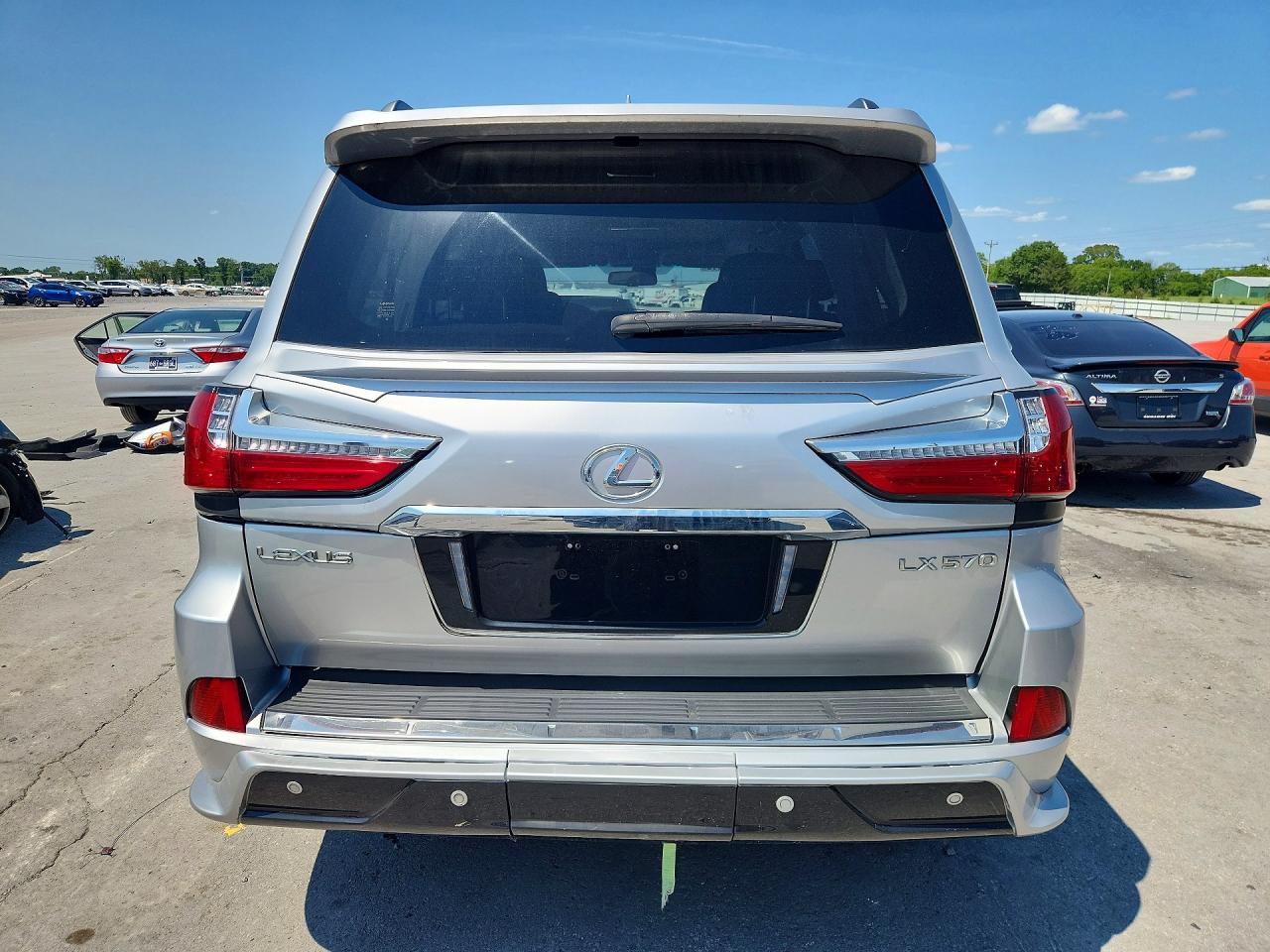 2010 Lexus Lx 570 Silver vin: JTJHY7AX5A4037066