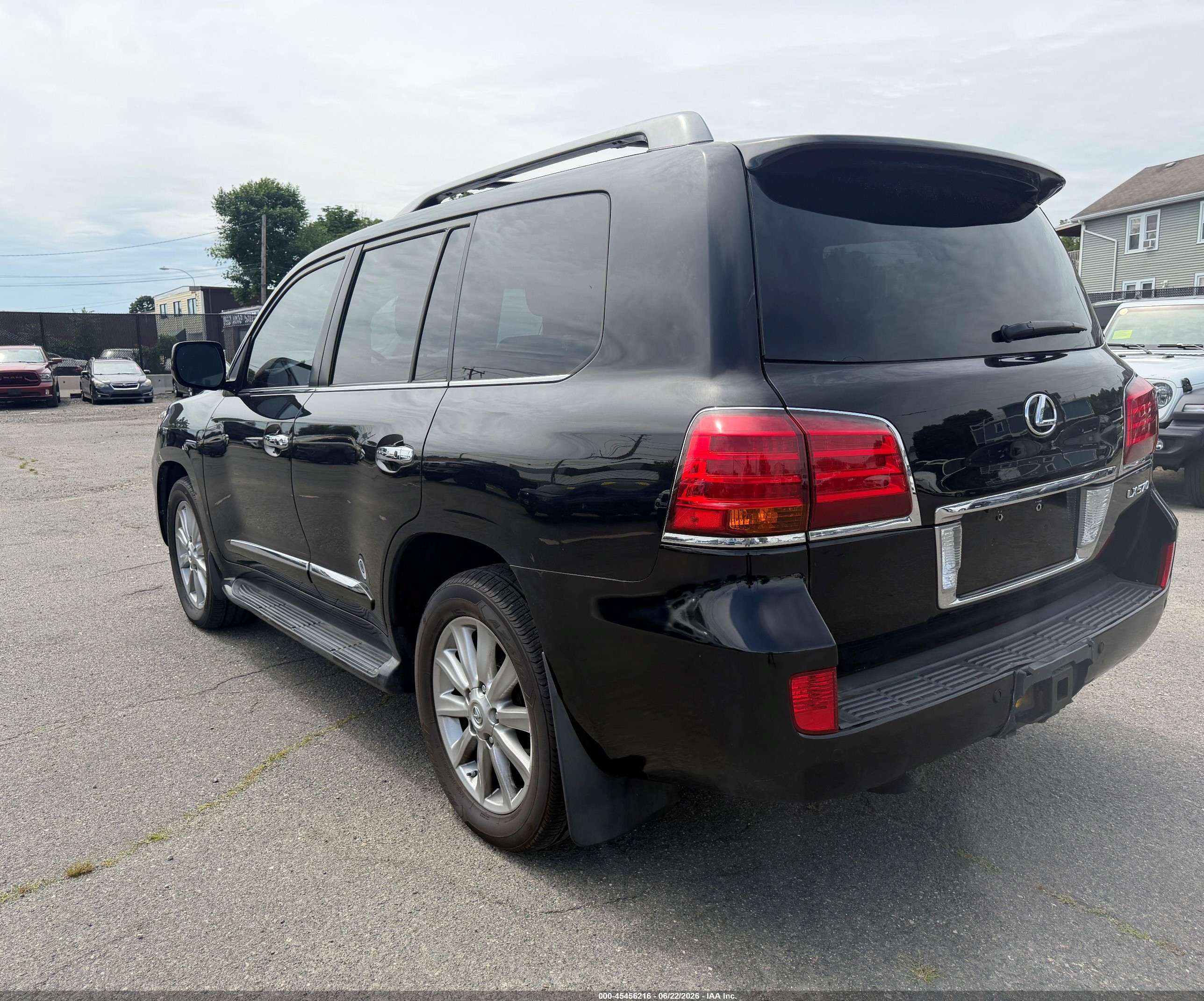 2011 Lexus Lx 570   Black vin: JTJHY7AX5B4082039