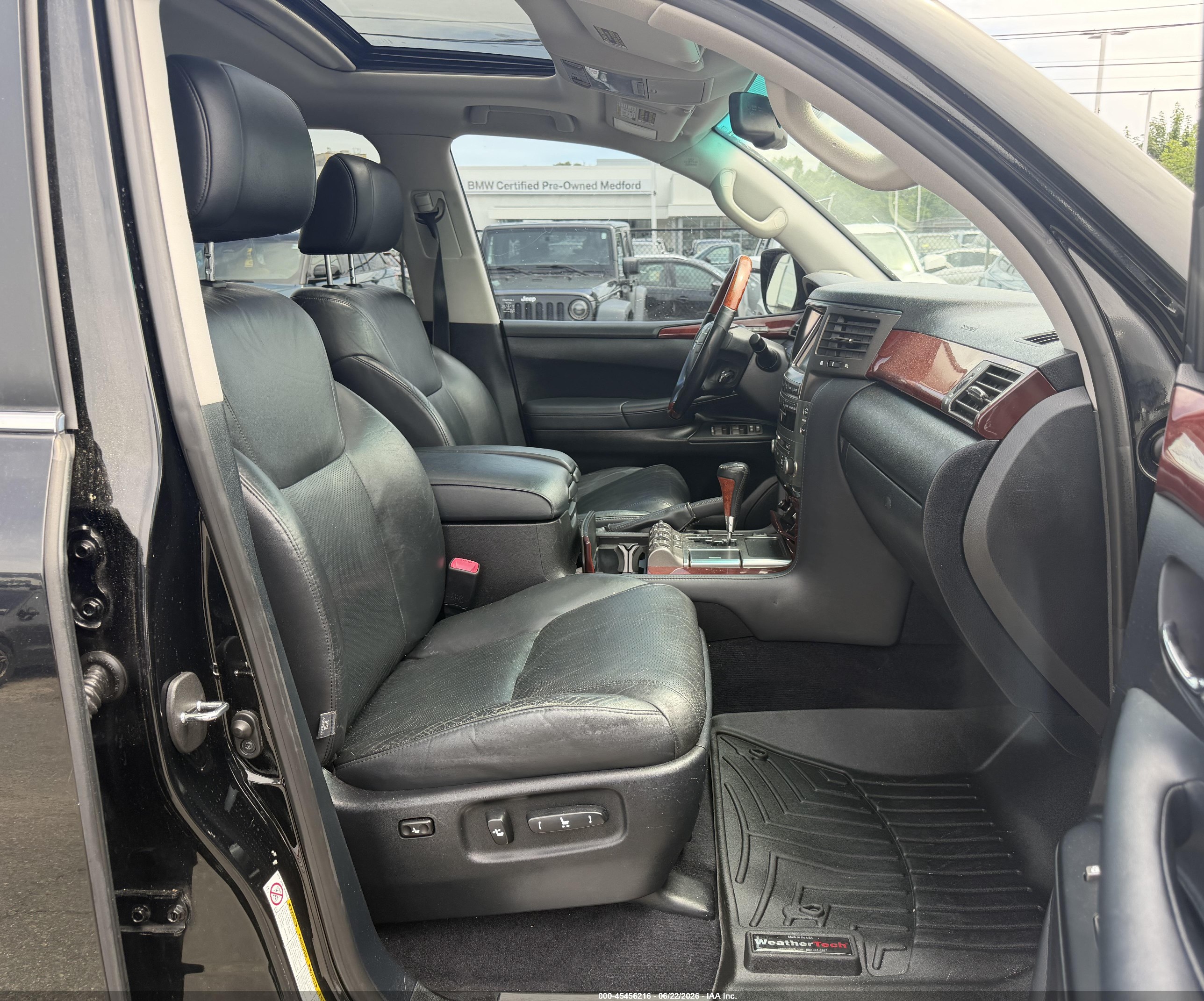 2011 Lexus Lx 570   Black vin: JTJHY7AX5B4082039