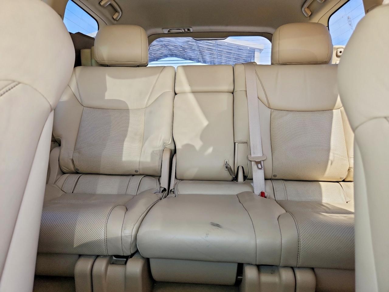 2013 Lexus Lx 570 Base Tan vin: JTJHY7AX5D4119884