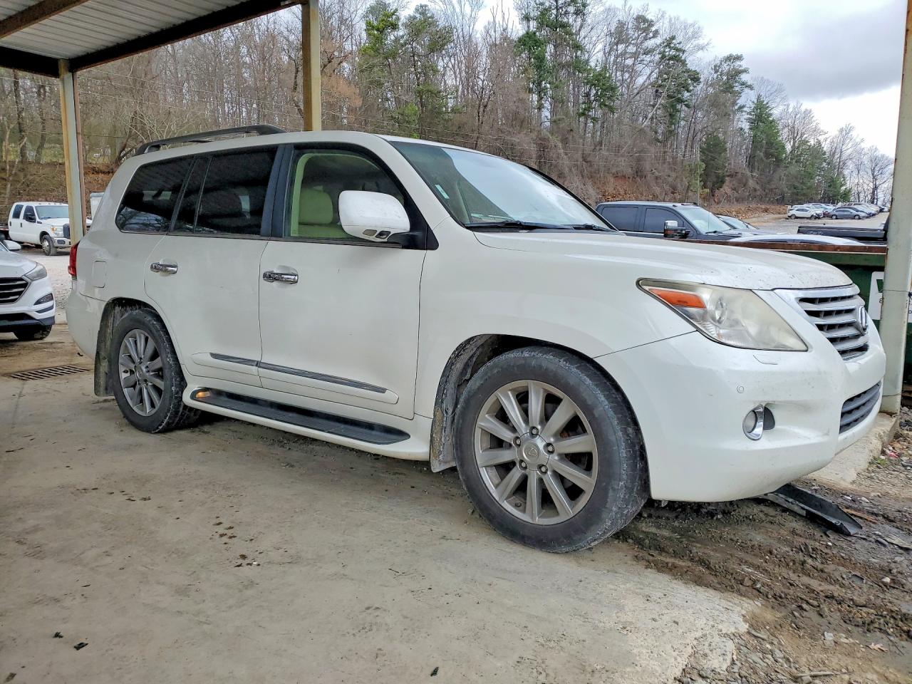 2010 Lexus Lx 570 Base White vin: JTJHY7AX7A4053561
