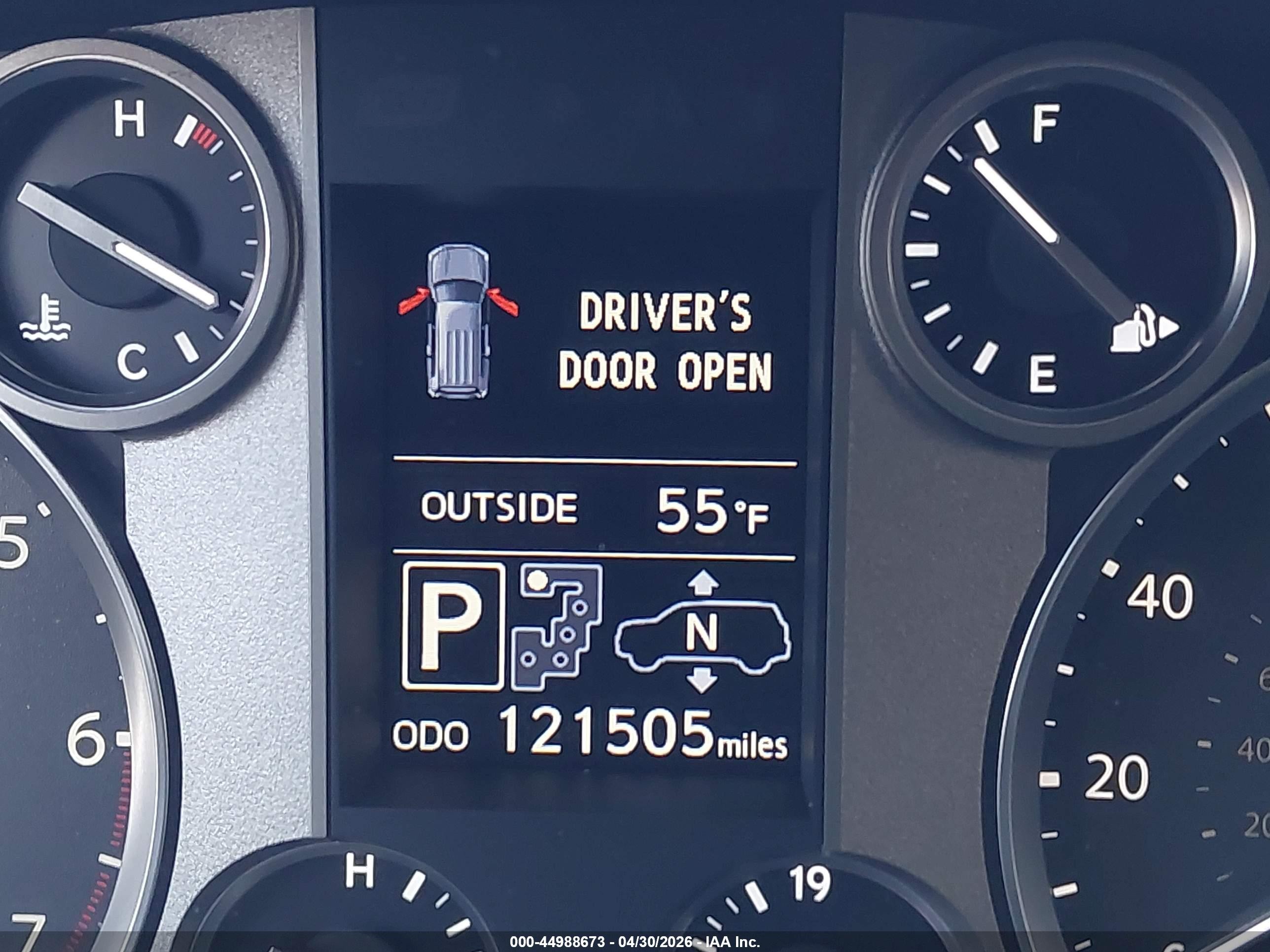2015 Lexus Lx 570   Silver vin: JTJHY7AX7F4180236