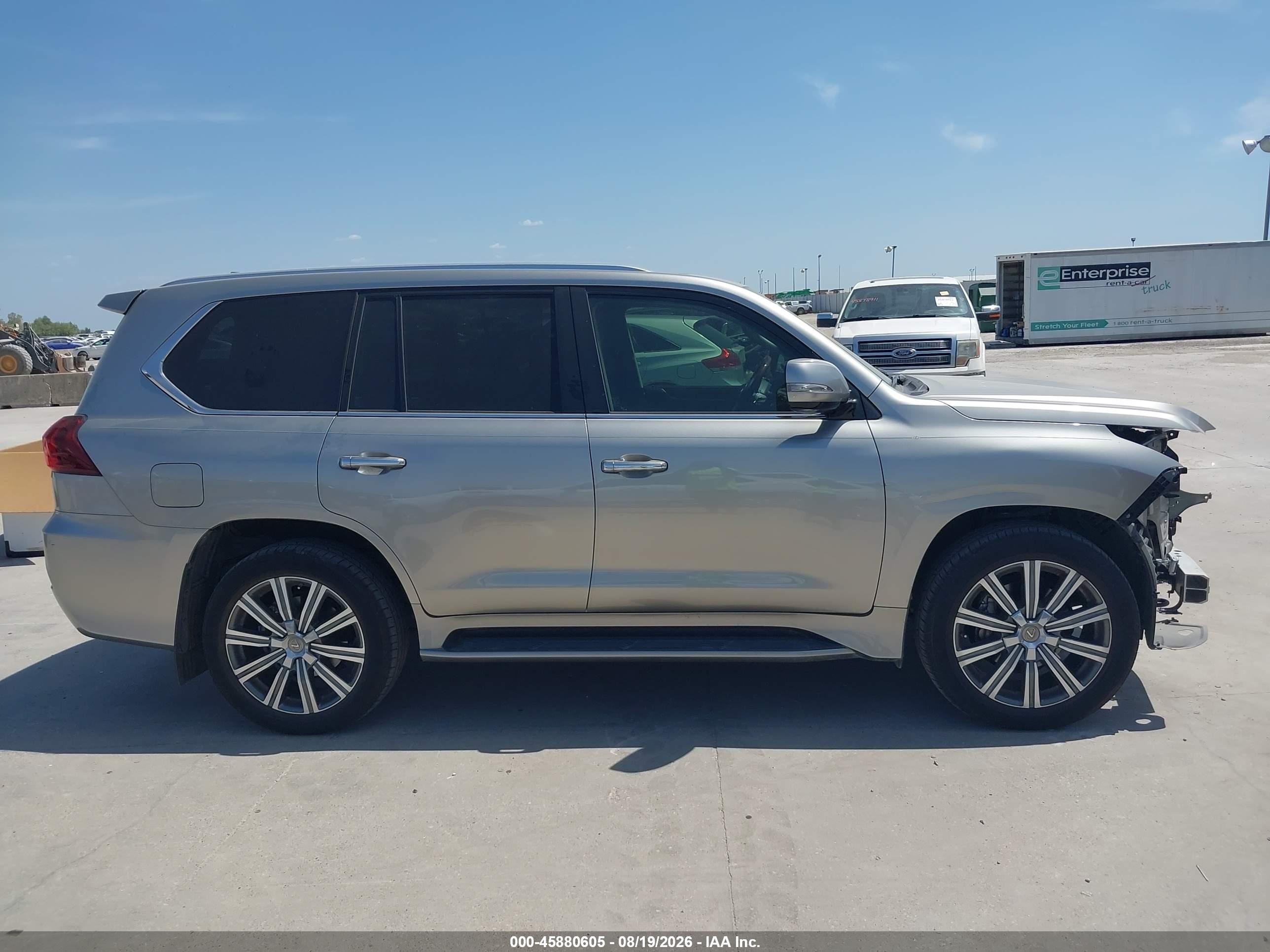 2016 Lexus Lx 570 Серый vin: JTJHY7AX7G4201622
