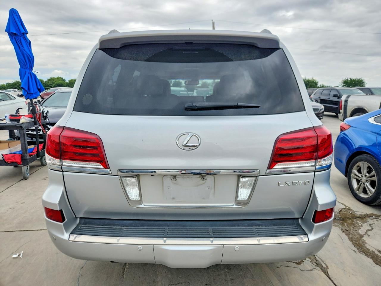 2014 Lexus Lx 570 Silver vin: JTJHY7AX8E4154825