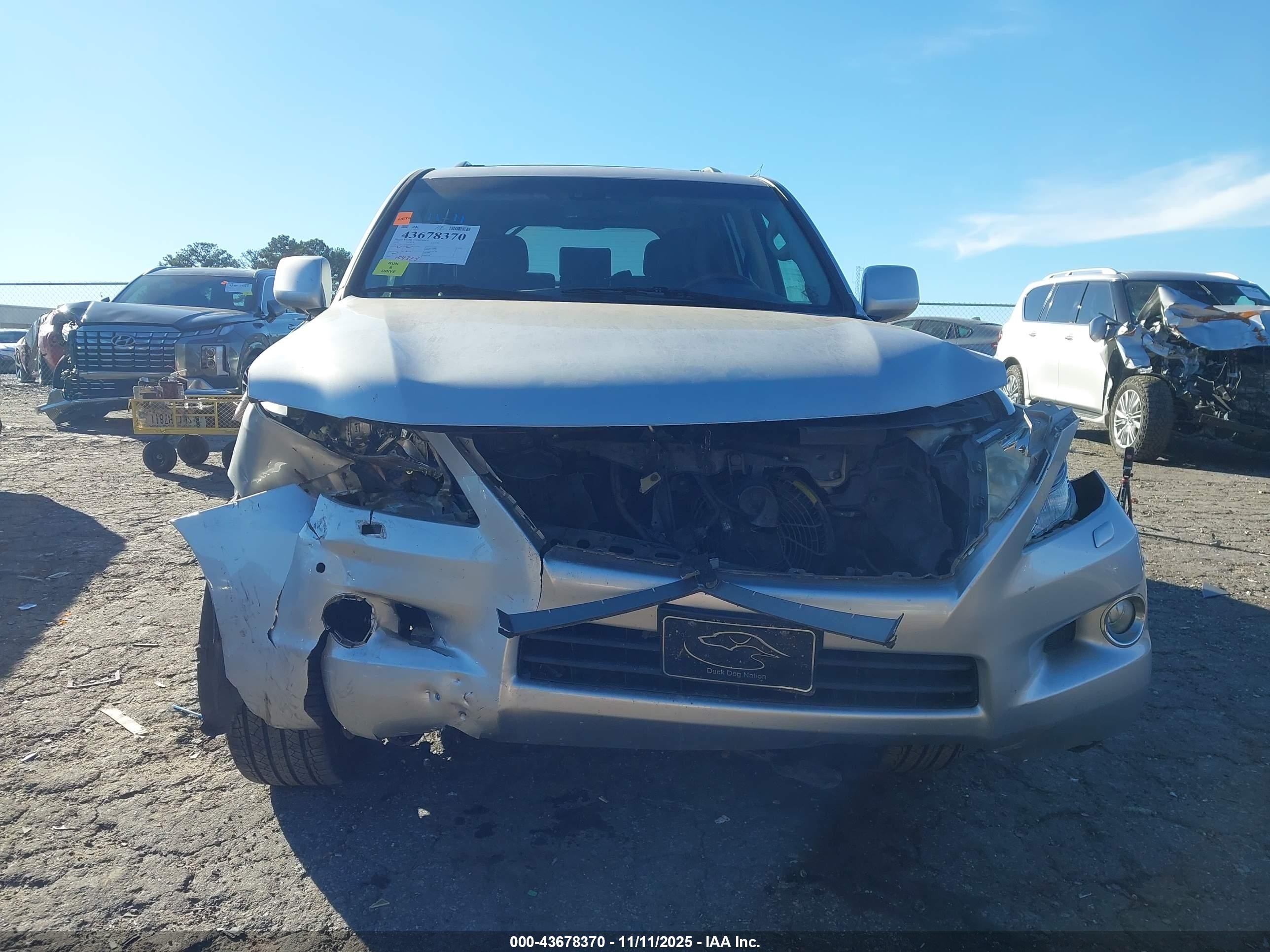 2010 Lexus Lx 570   Silver vin: JTJHY7AX9A4038334