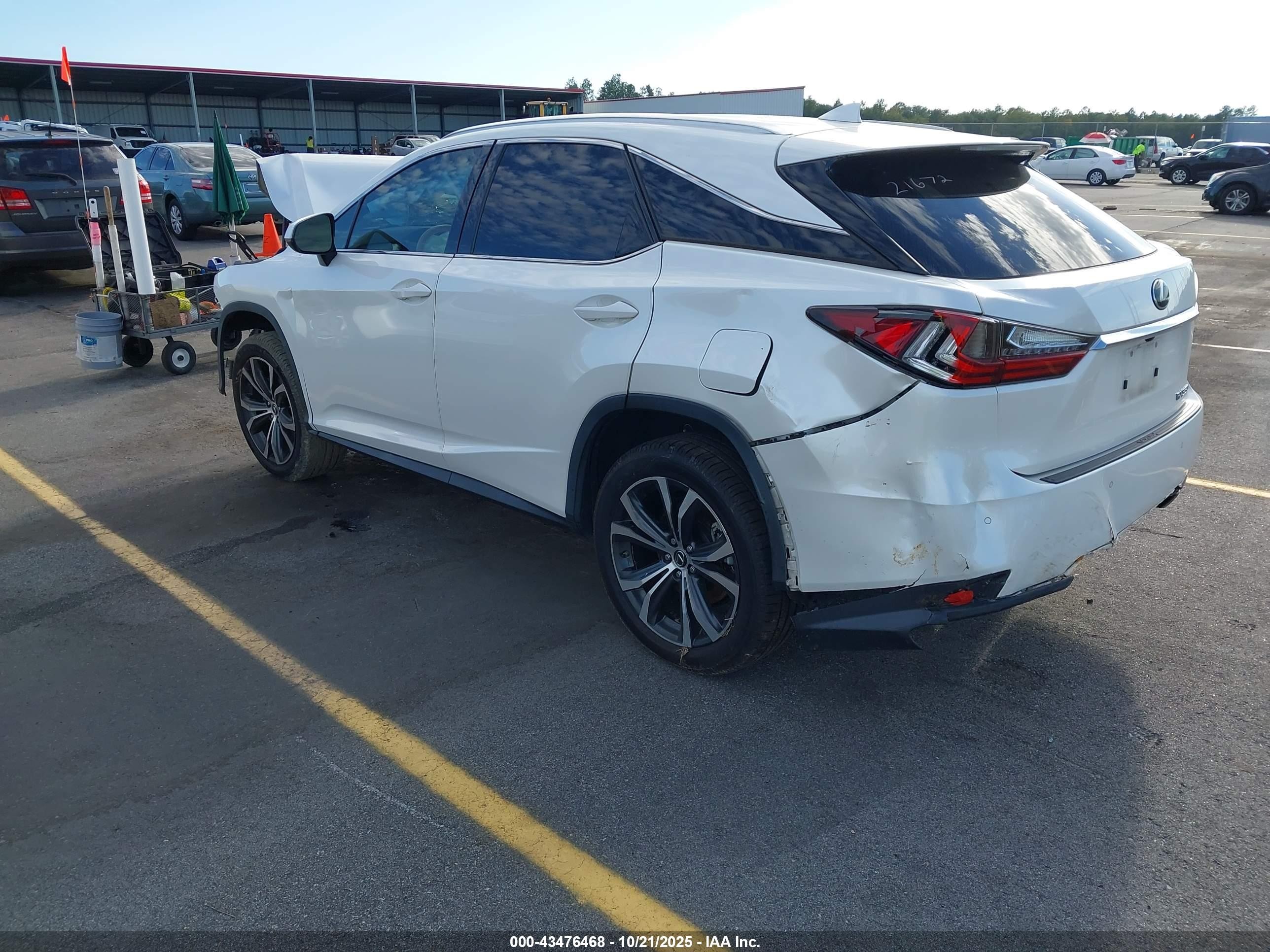 2022 Lexus Rx 350   White vin: JTJHZMDA4N2058060