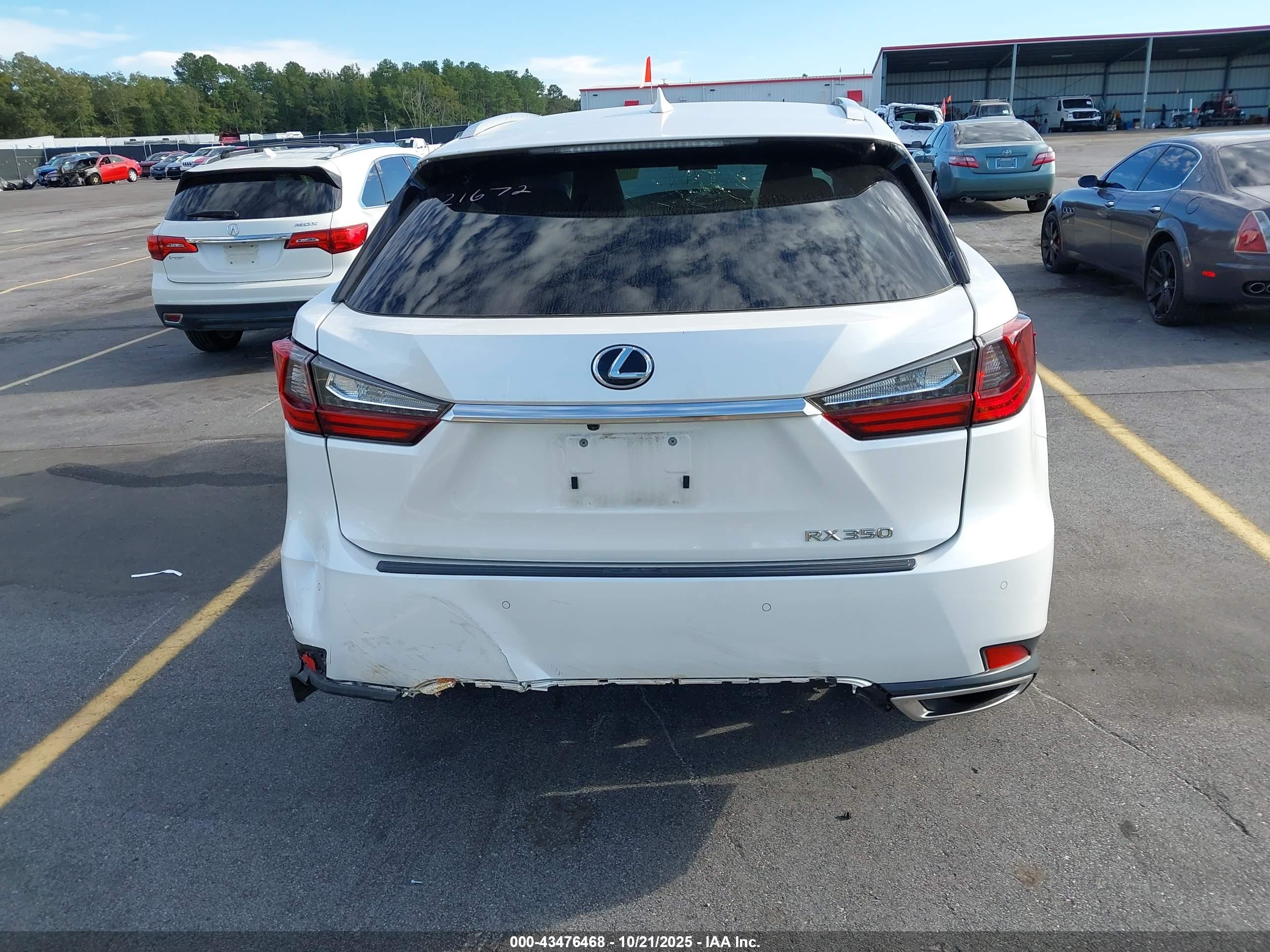 2022 Lexus Rx 350   White vin: JTJHZMDA4N2058060