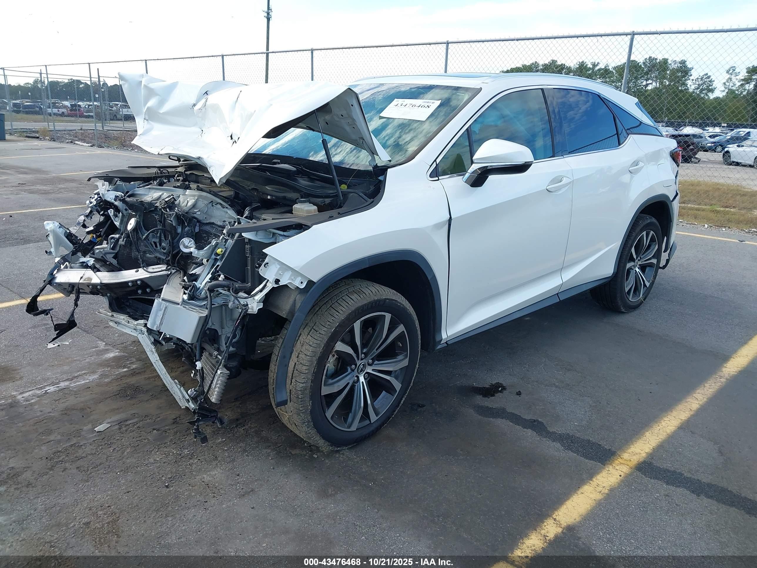 2022 Lexus Rx 350   White vin: JTJHZMDA4N2058060