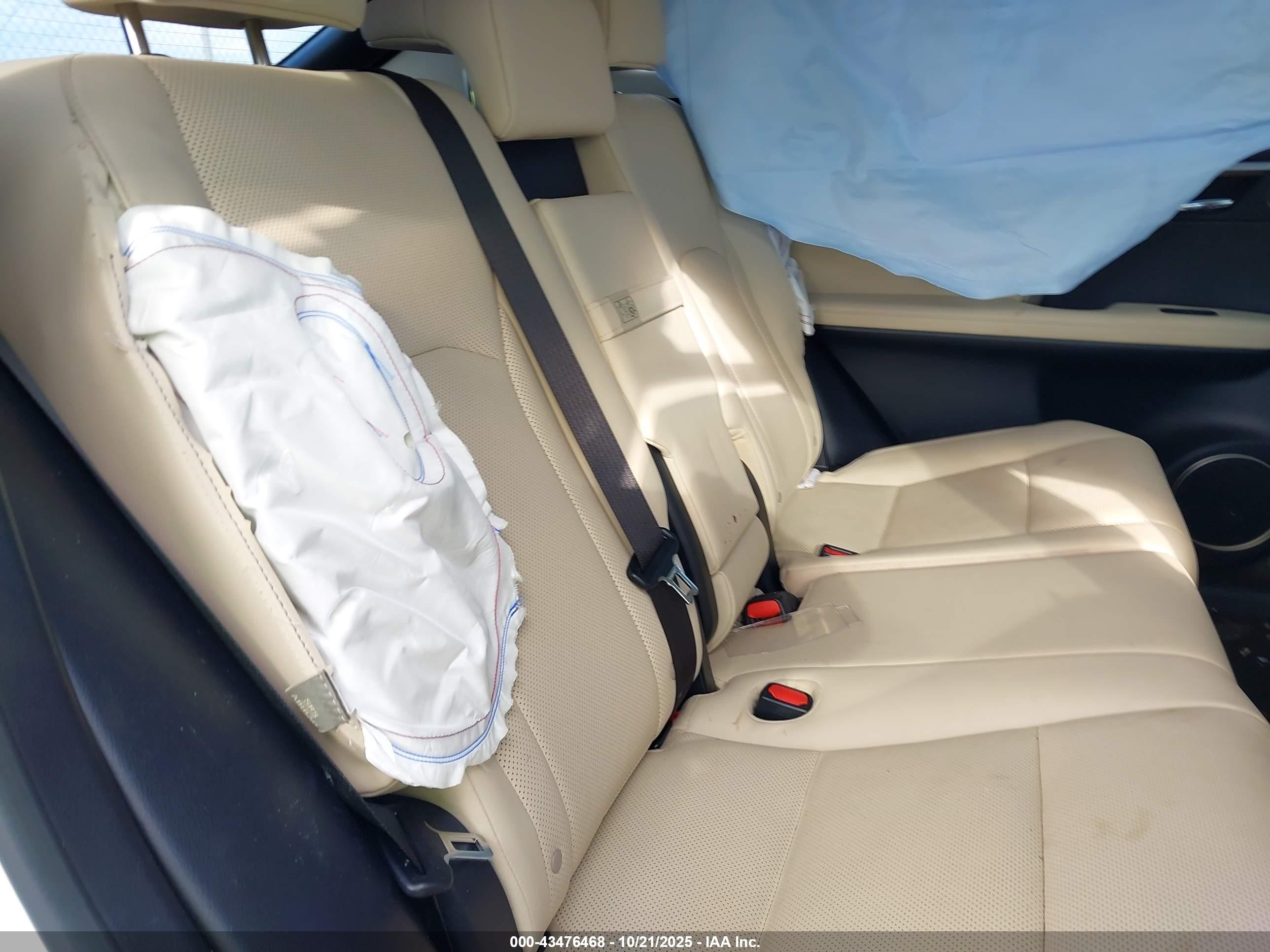 2022 Lexus Rx 350   White vin: JTJHZMDA4N2058060