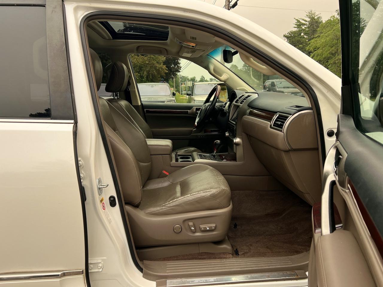 2012 Lexus Gx 460 Premium White vin: JTJJM7FX1C5037682