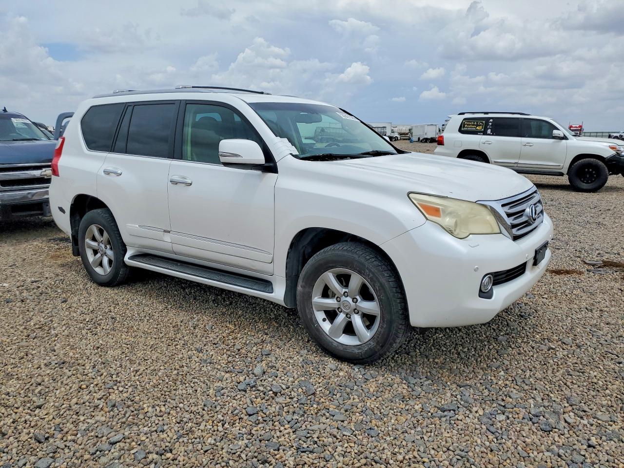2010 Lexus Gx 460 Premium White vin: JTJJM7FX3A5008469