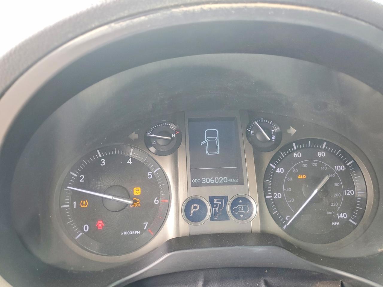 2010 Lexus Gx 460 Premium White vin: JTJJM7FX3A5008469