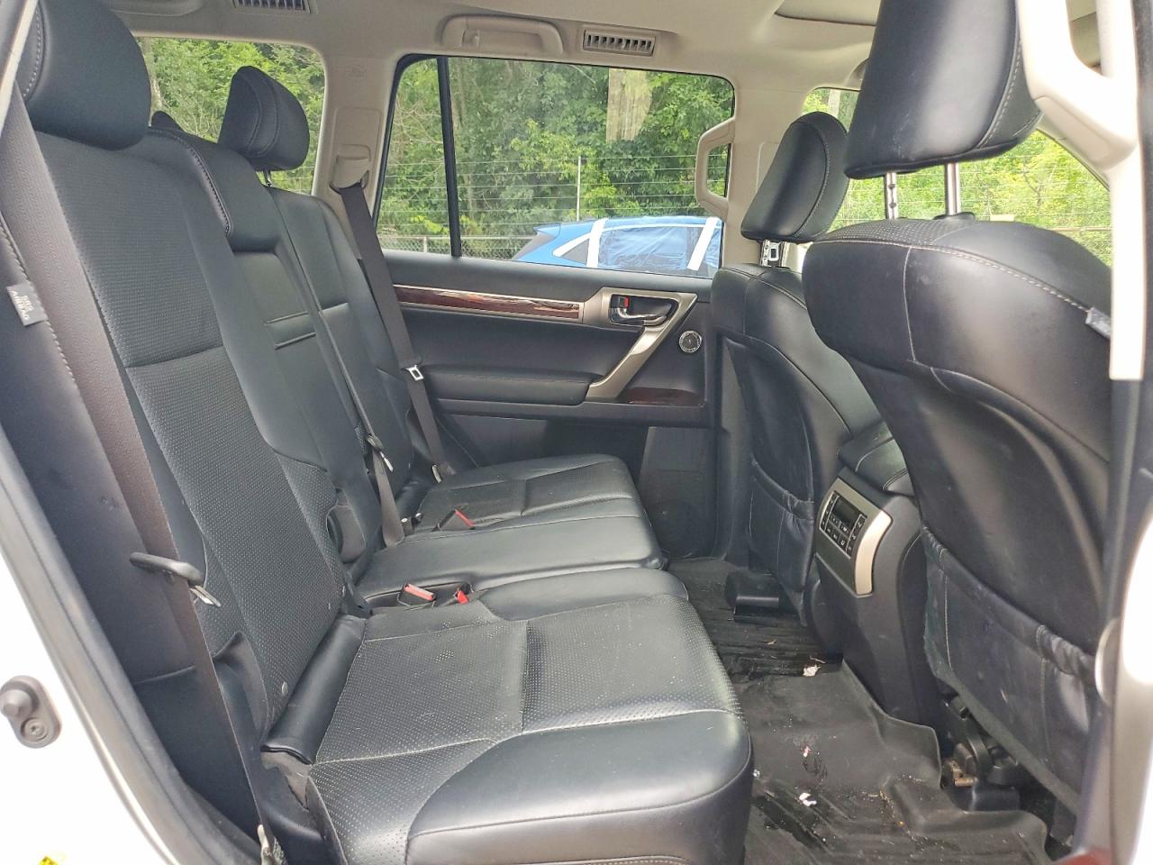 2015 Lexus Gx 460 Premium Silver vin: JTJJM7FX4F5115537