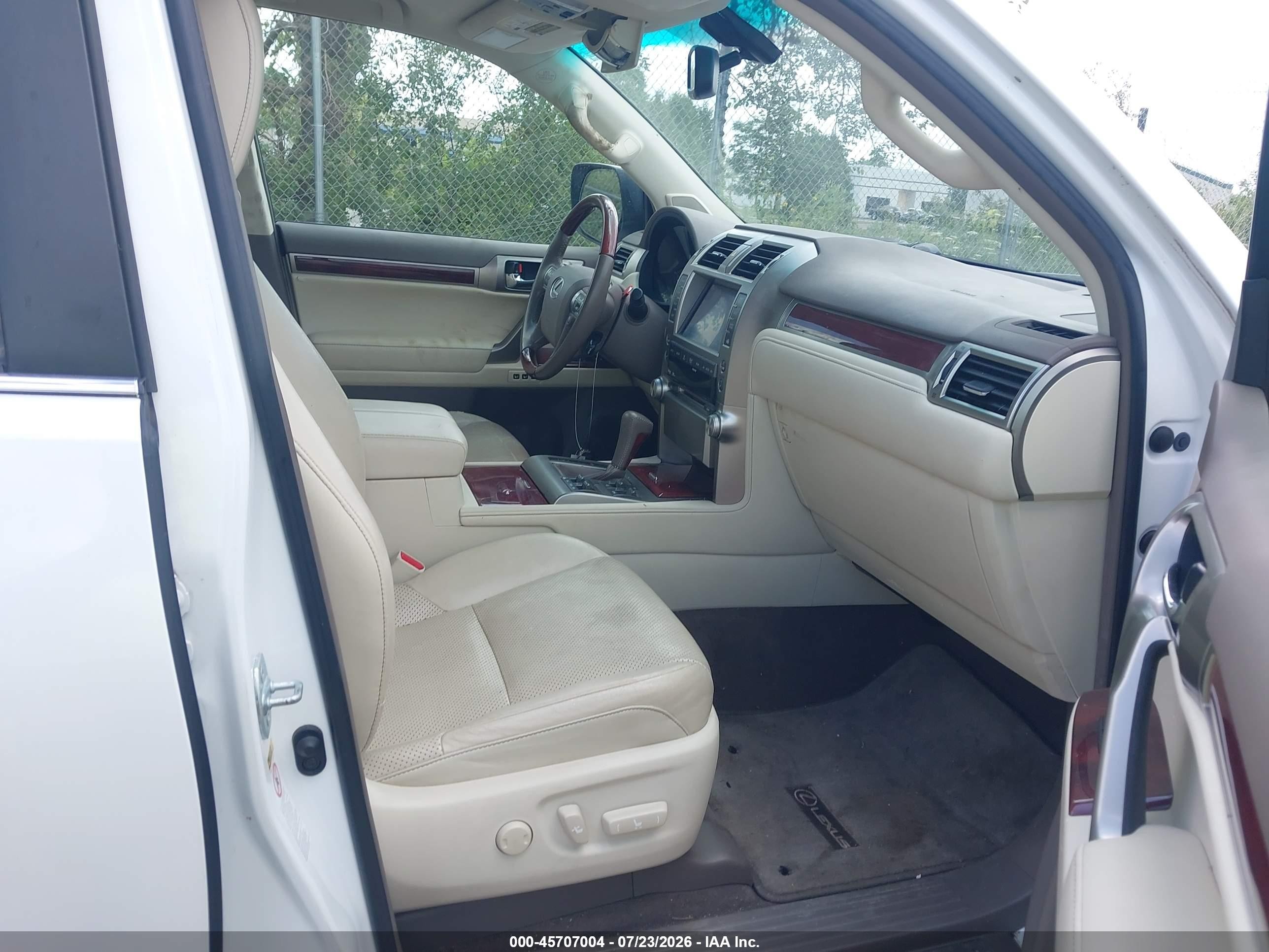 2013 Lexus Gx 460 Premium White vin: JTJJM7FX5D5059346