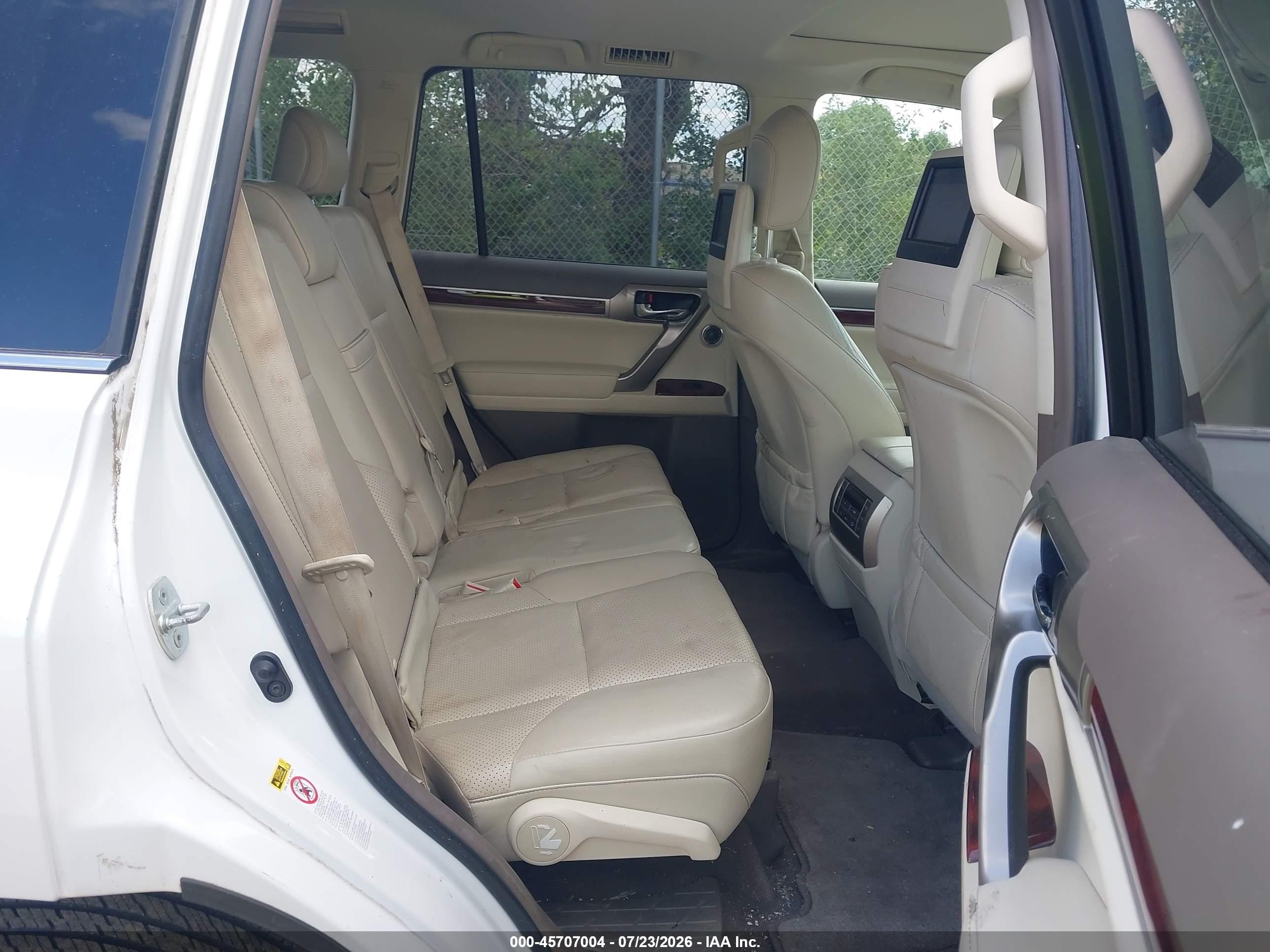 2013 Lexus Gx 460 Premium White vin: JTJJM7FX5D5059346