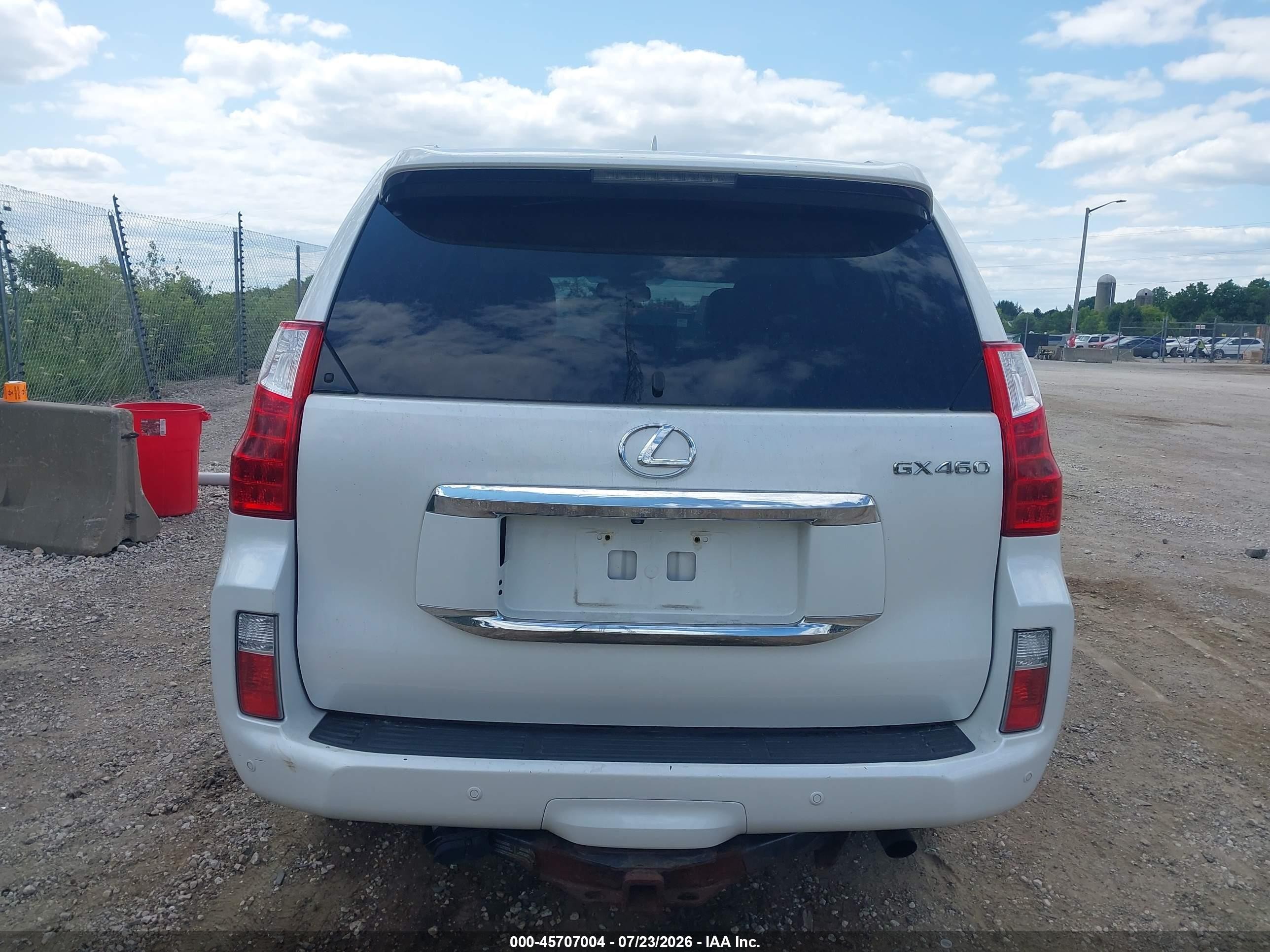 2013 Lexus Gx 460 Premium White vin: JTJJM7FX5D5059346