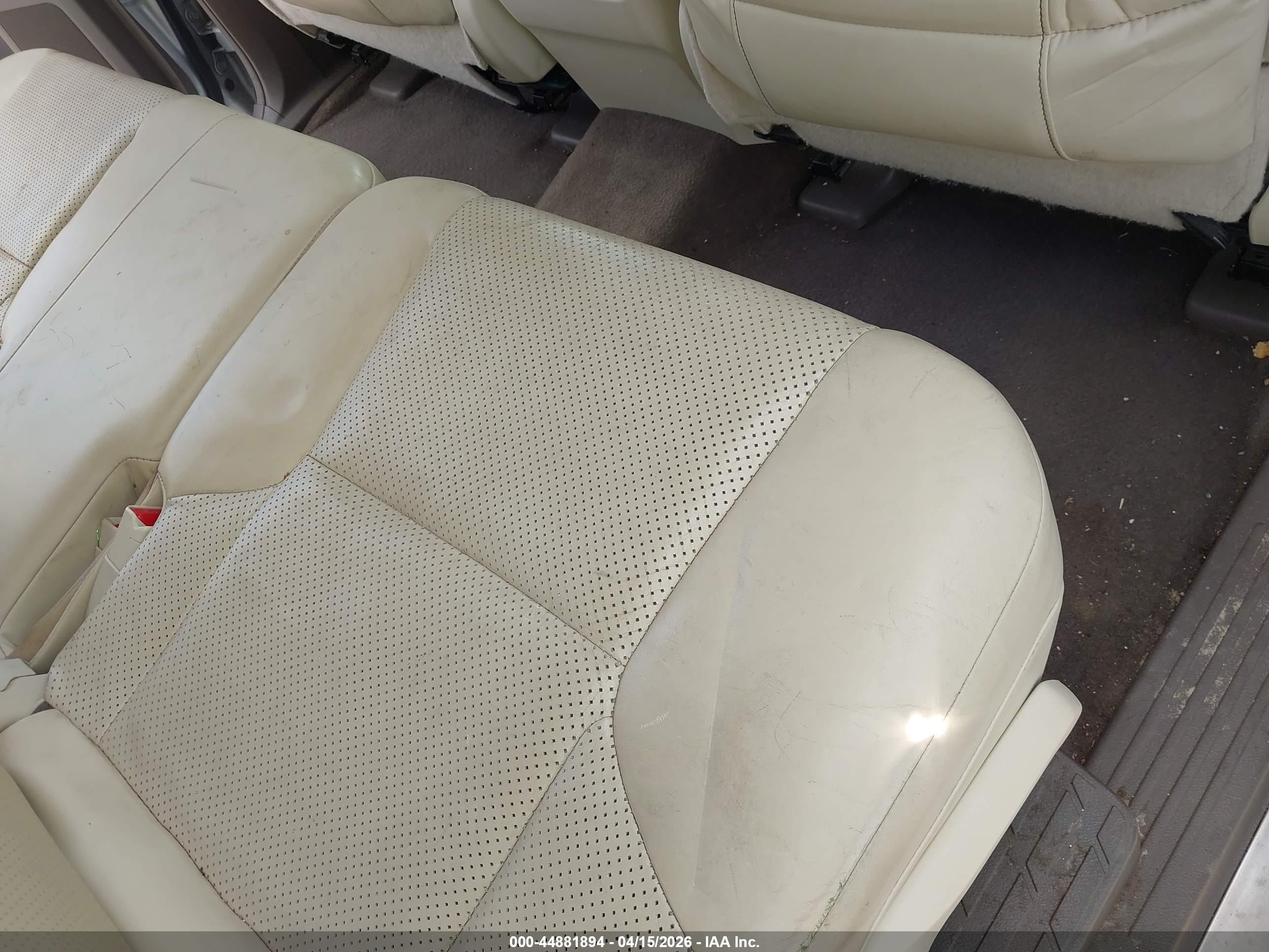 2013 Lexus Gx 460 Premium Silver vin: JTJJM7FX6D5058741