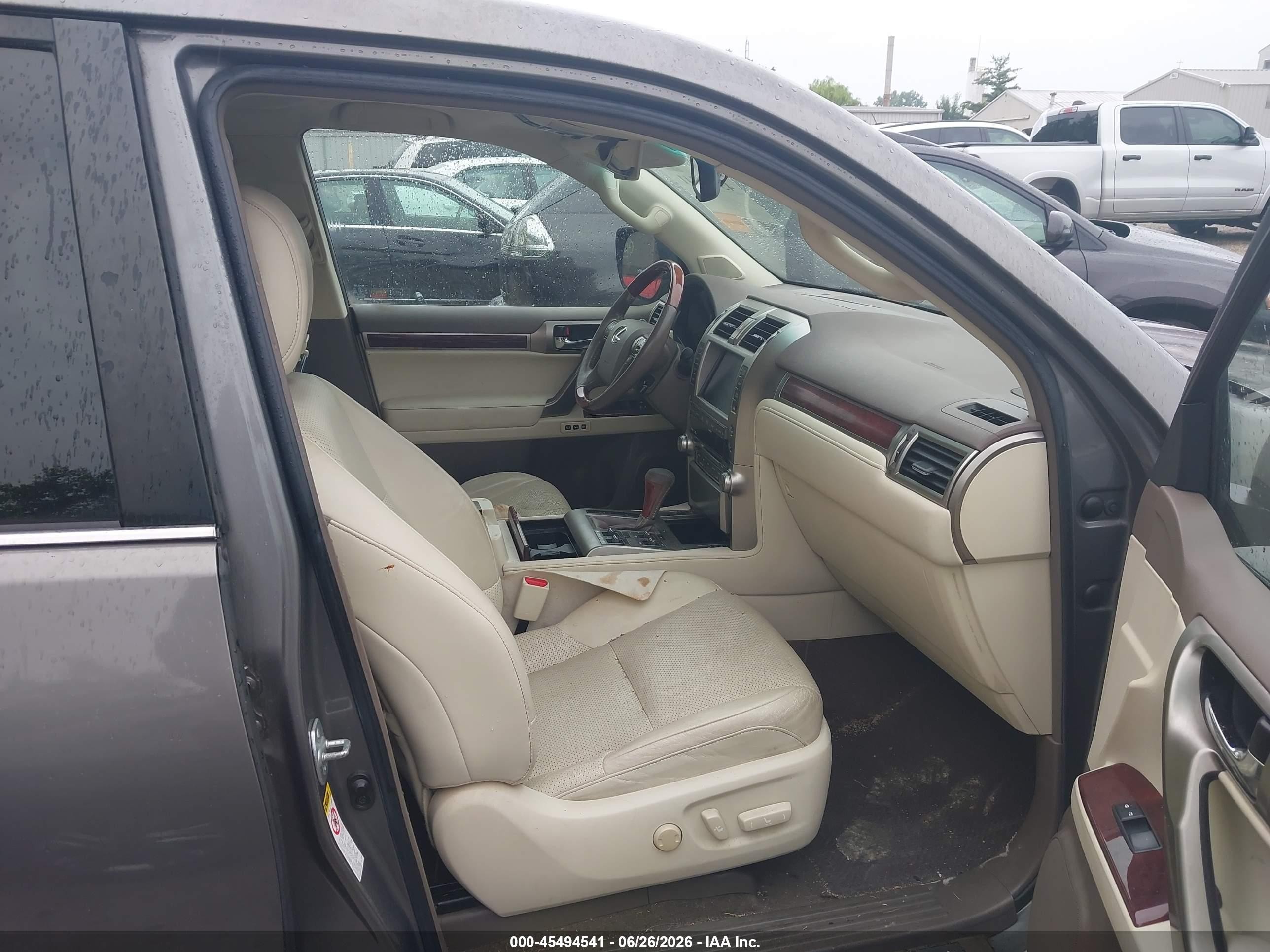 2010 Lexus Gx 460 Premium Beige vin: JTJJM7FX7A5015151