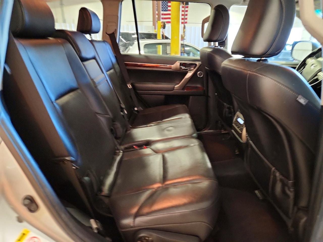 2011 Lexus Gx 460 Premium Silver vin: JTJJM7FX8B5029349