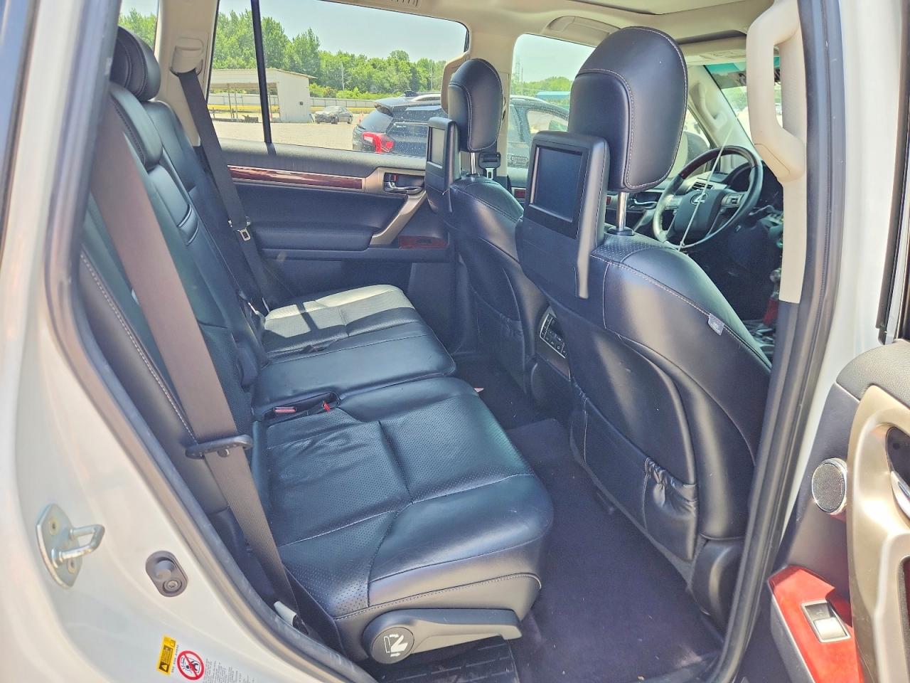 2013 Lexus Gx 460 Premium White vin: JTJJM7FX8D5063570