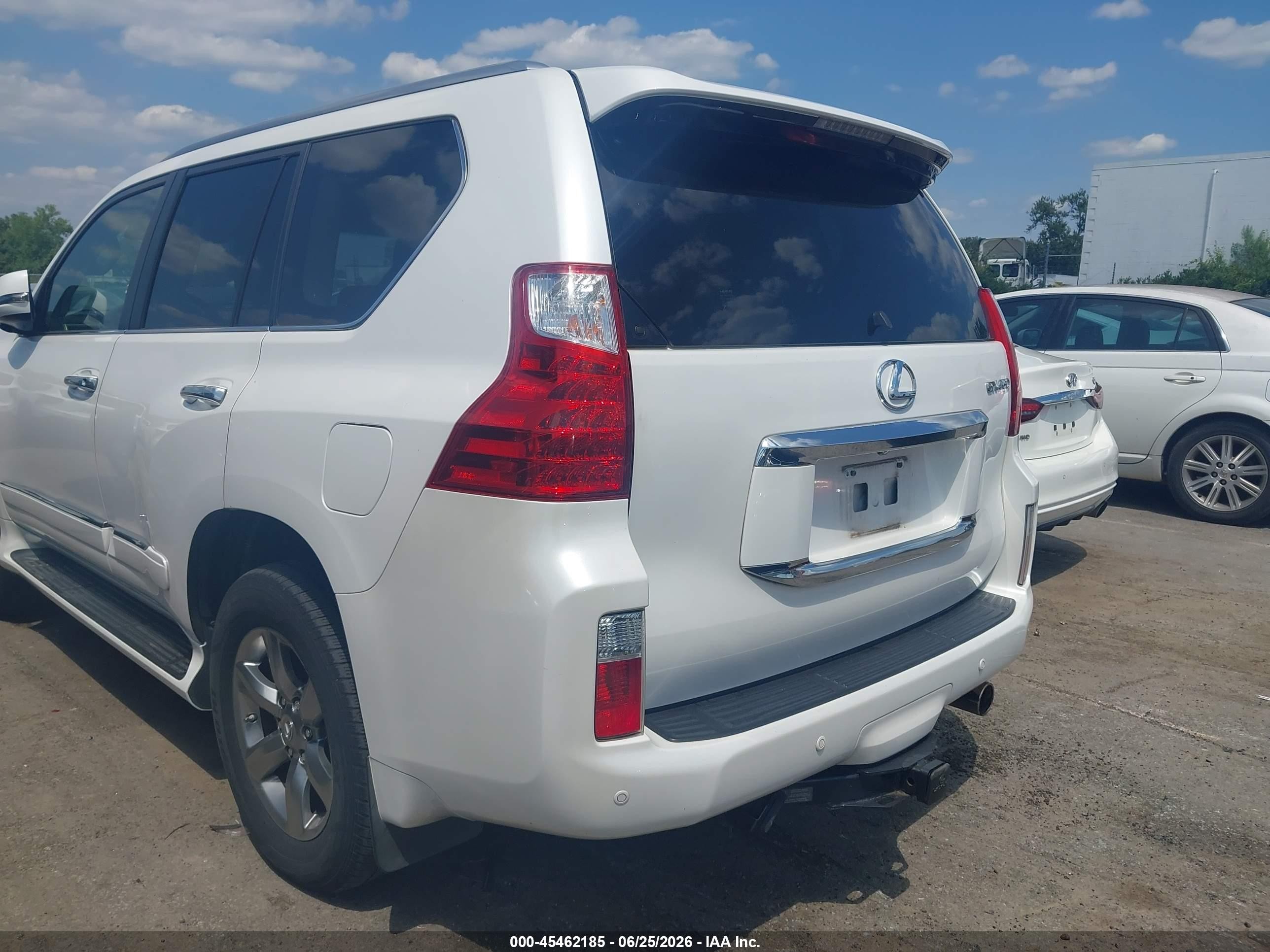 2012 Lexus Gx 460 Premium White vin: JTJJM7FX9C5035856