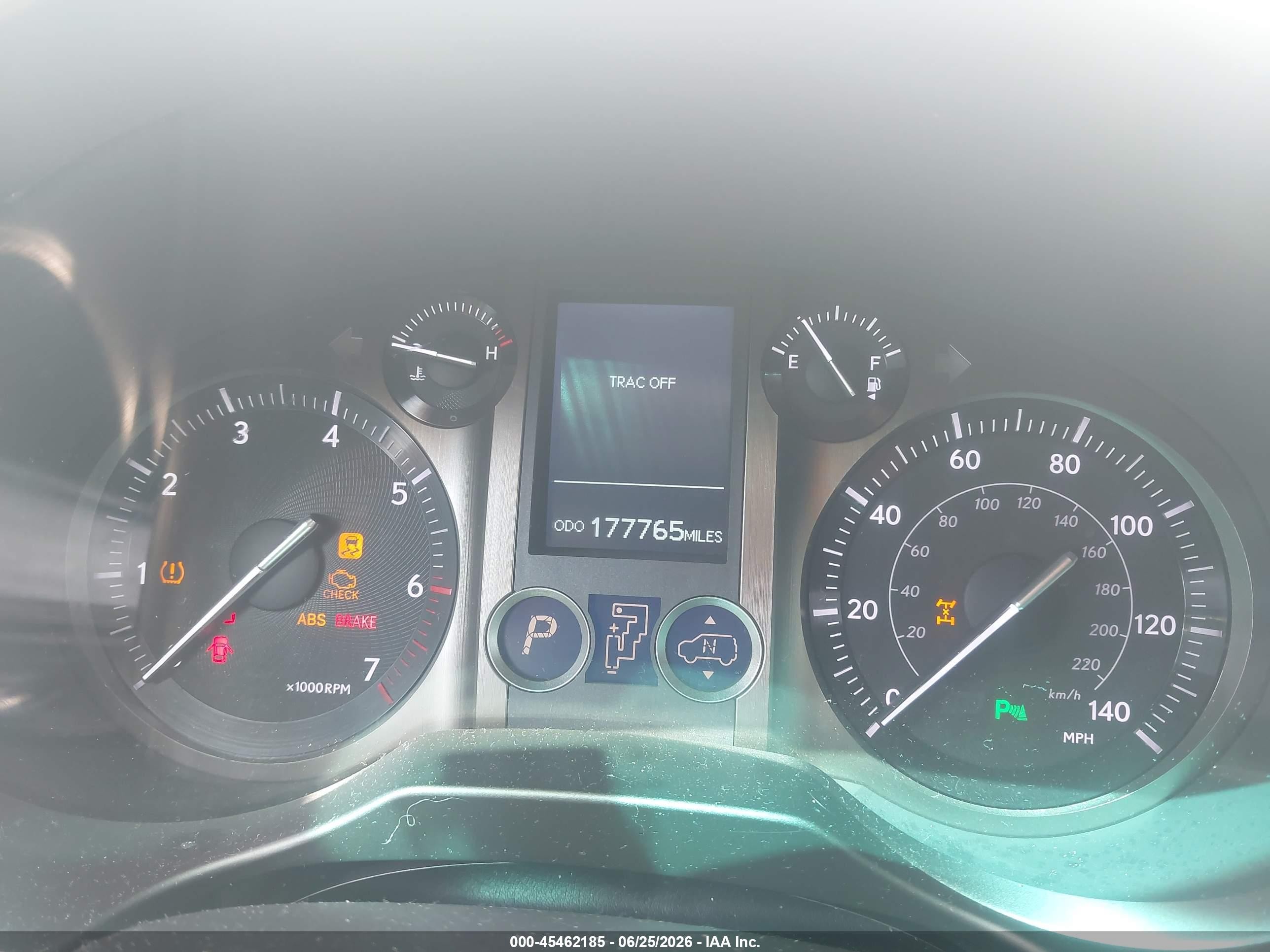 2012 Lexus Gx 460 Premium White vin: JTJJM7FX9C5035856