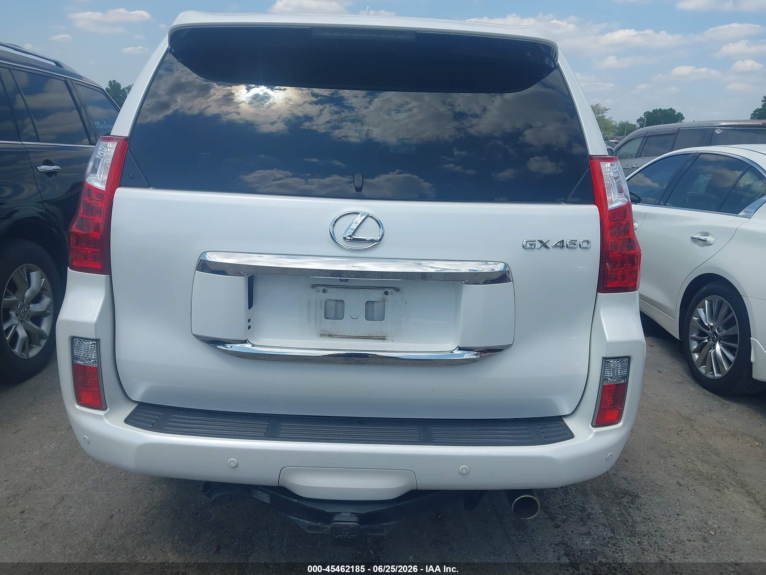 2012 Lexus Gx 460 Premium White vin: JTJJM7FX9C5035856