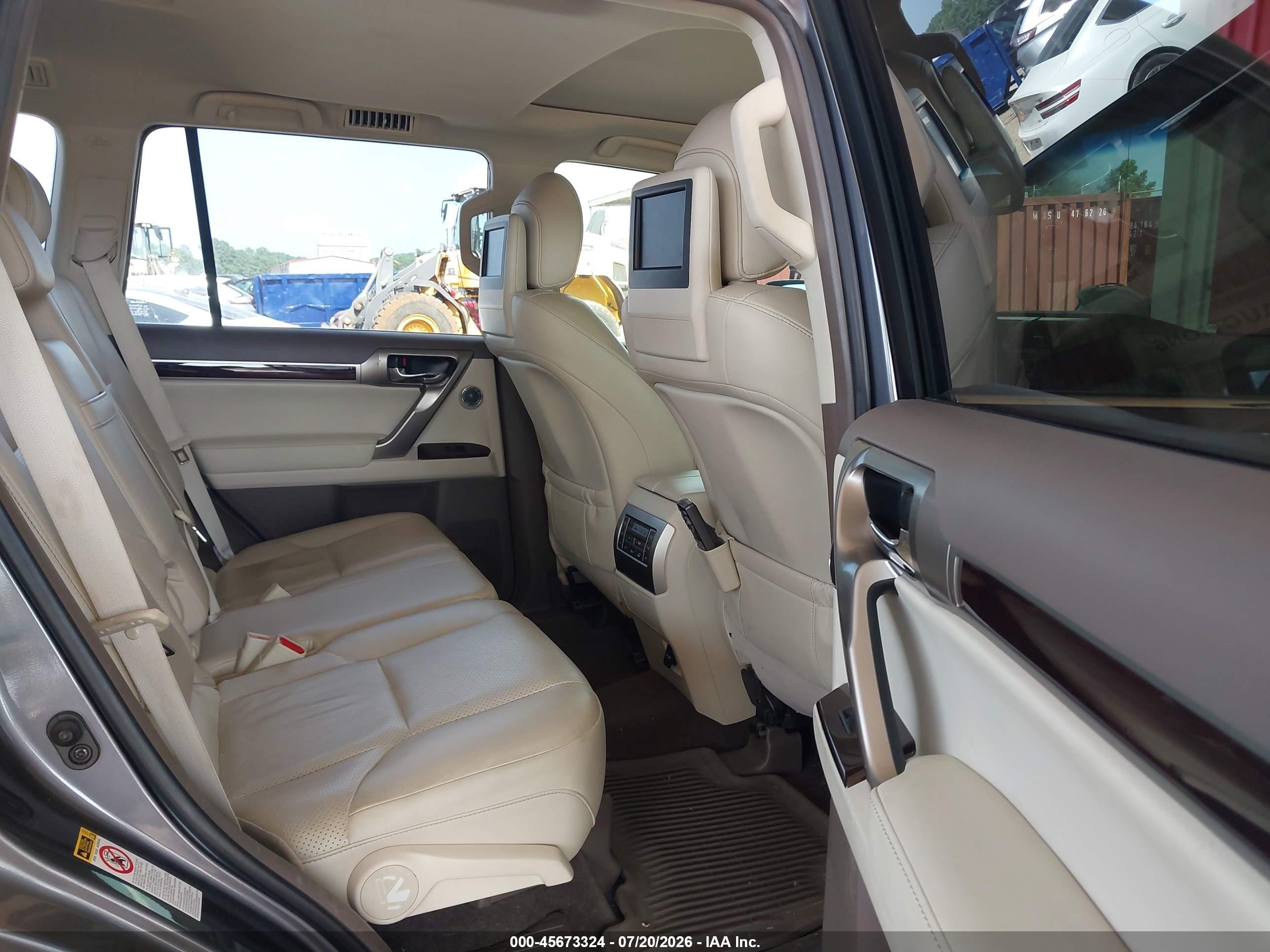 2015 Lexus Gx 460 Luxury Серый vin: JTJJM7FX9F5092370